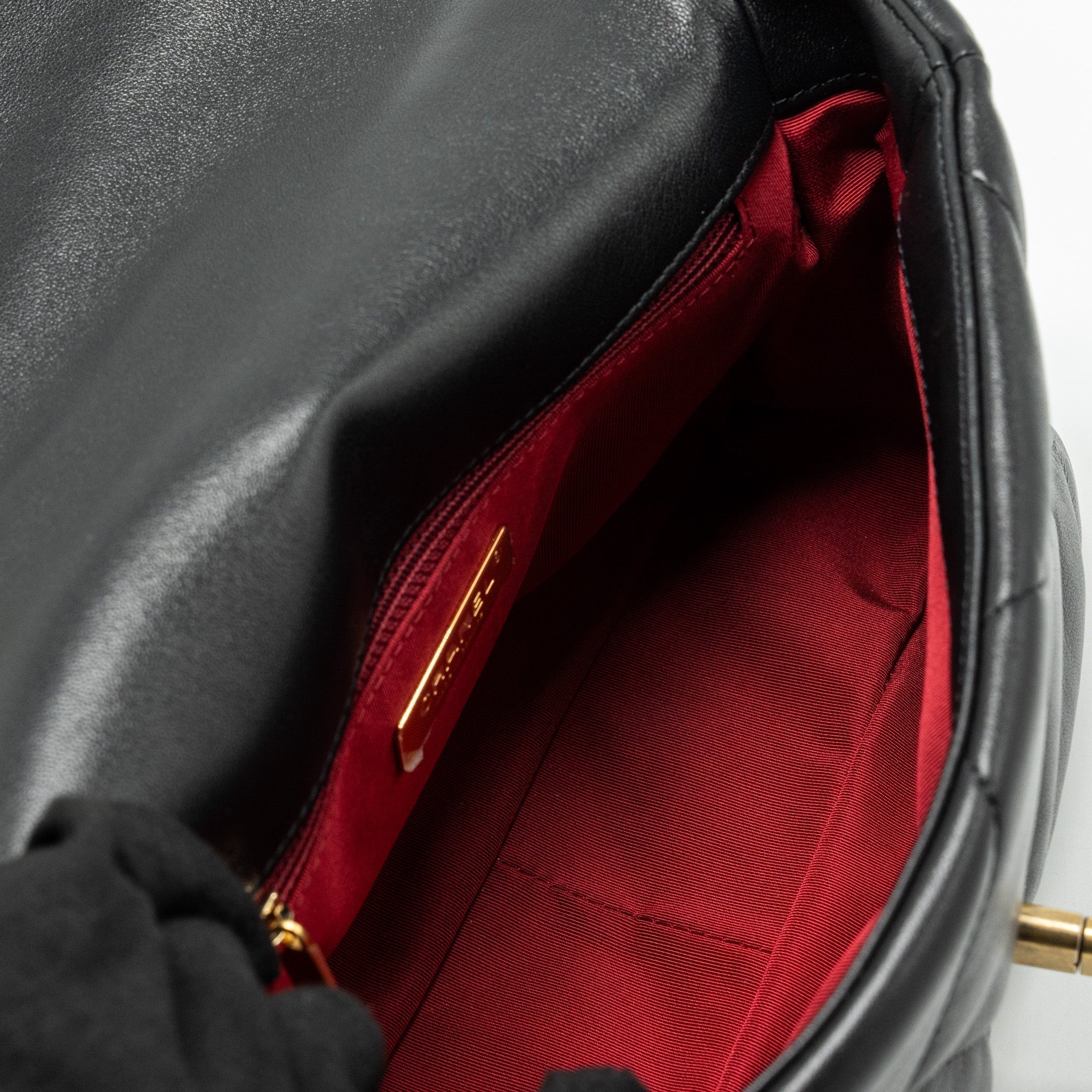 chanel-small-19-bag-lambskin-black-multicolor-hardware