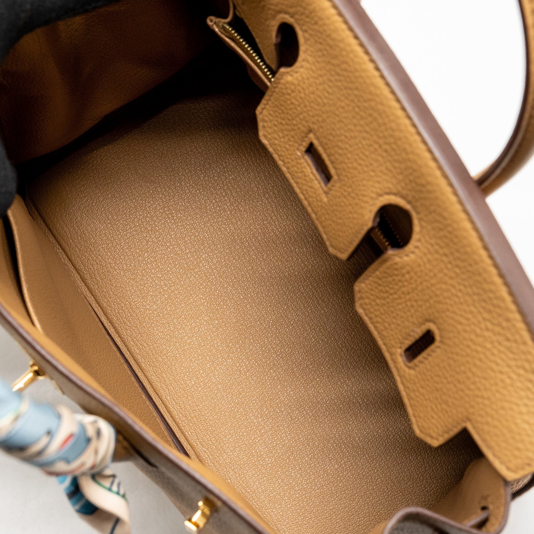 hermes-birkin-25-togo-biscuit-ghw-stamp-u