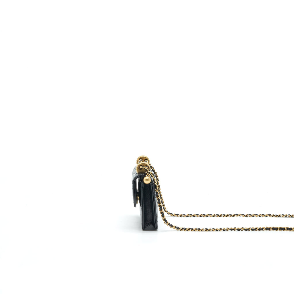 chanel-21a-flap-coin-purse-with-chain-calfskin-black-ghw
