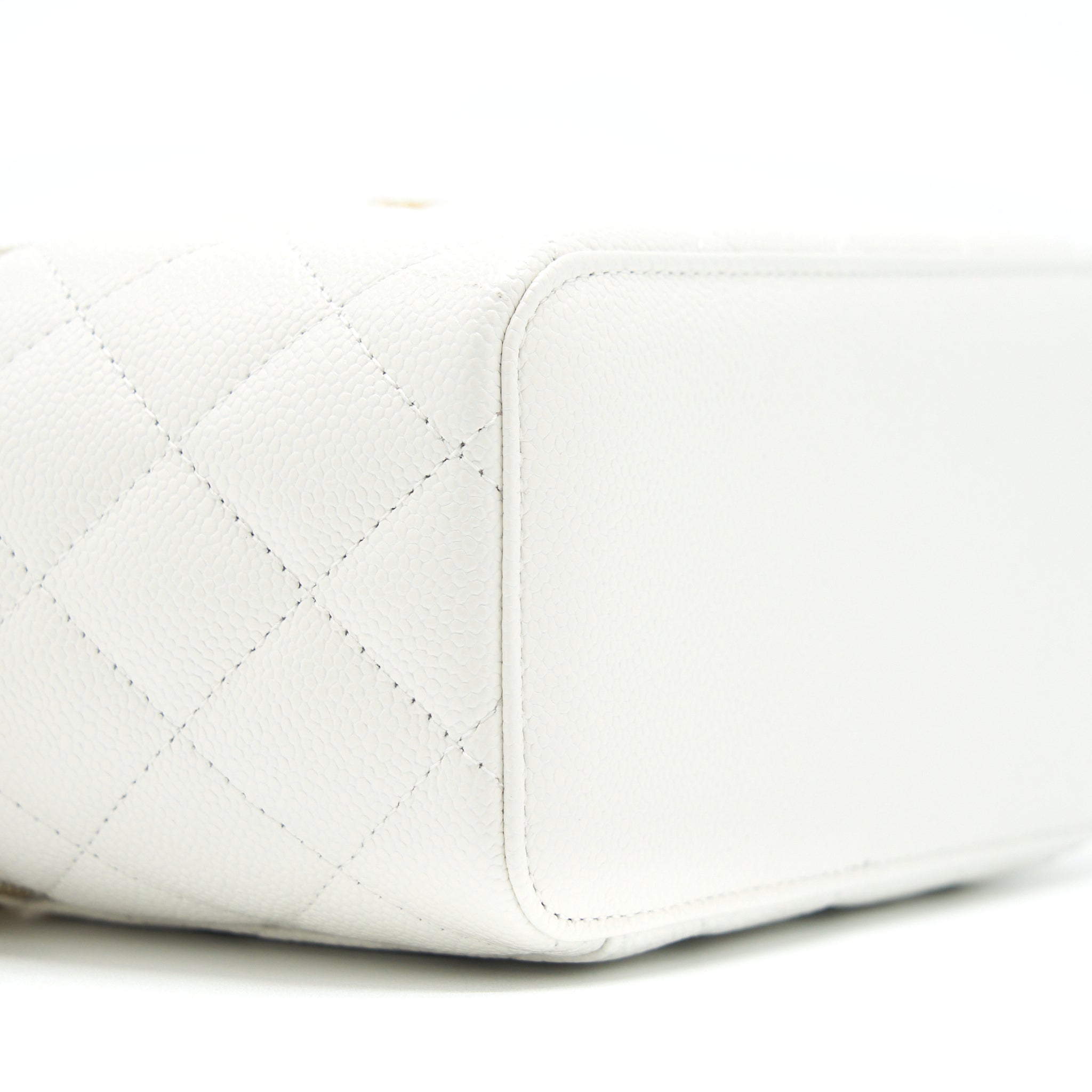 chanel-22s-logo-top-handle-long-vanity-caviar-white-ghw