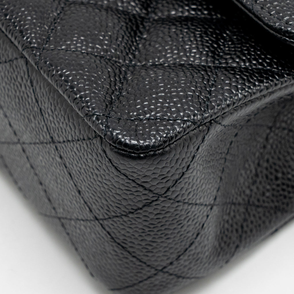 chanel-medium-classic-double-flap-bag-caviar-black-ghw-35