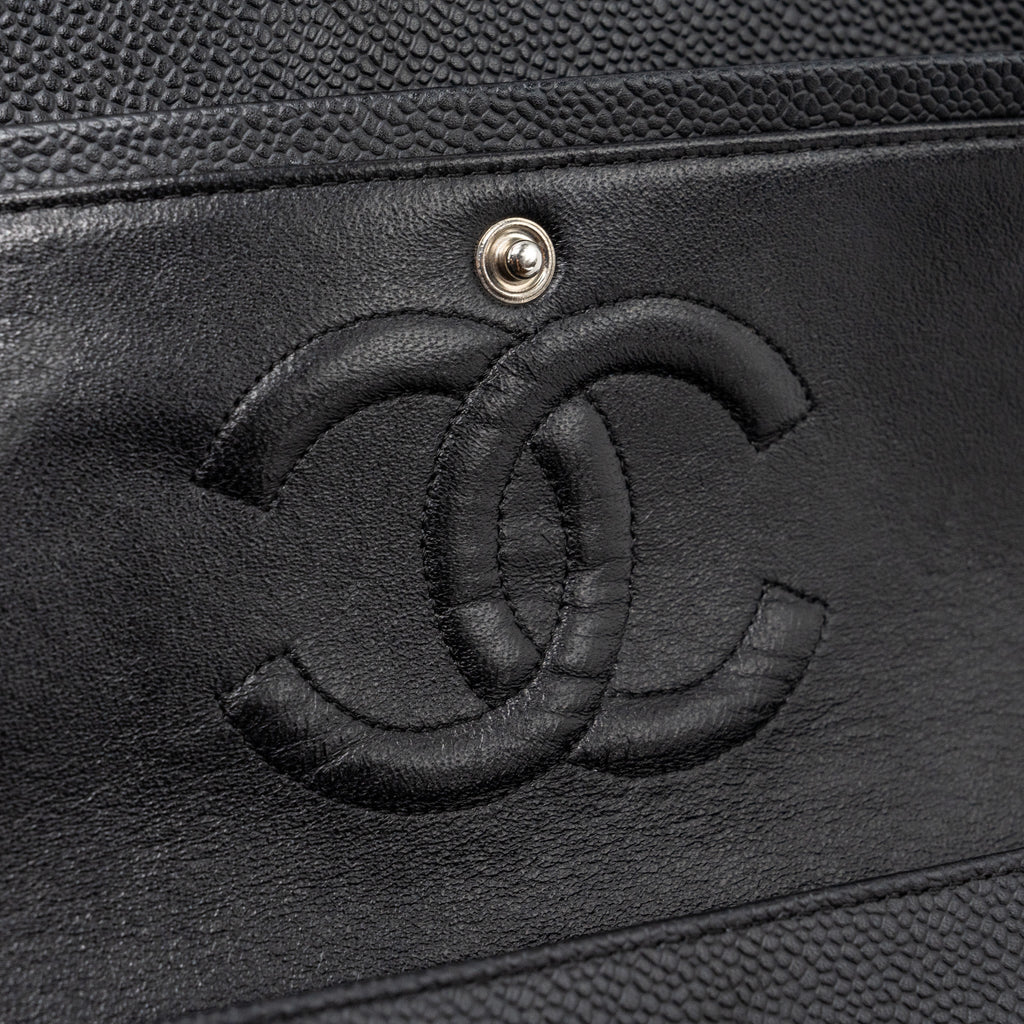 chanel-medium-classic-double-flap-bag-caviar-black-shw-4