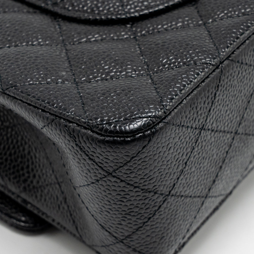 chanel-medium-classic-double-flap-bag-caviar-black-ghw-35