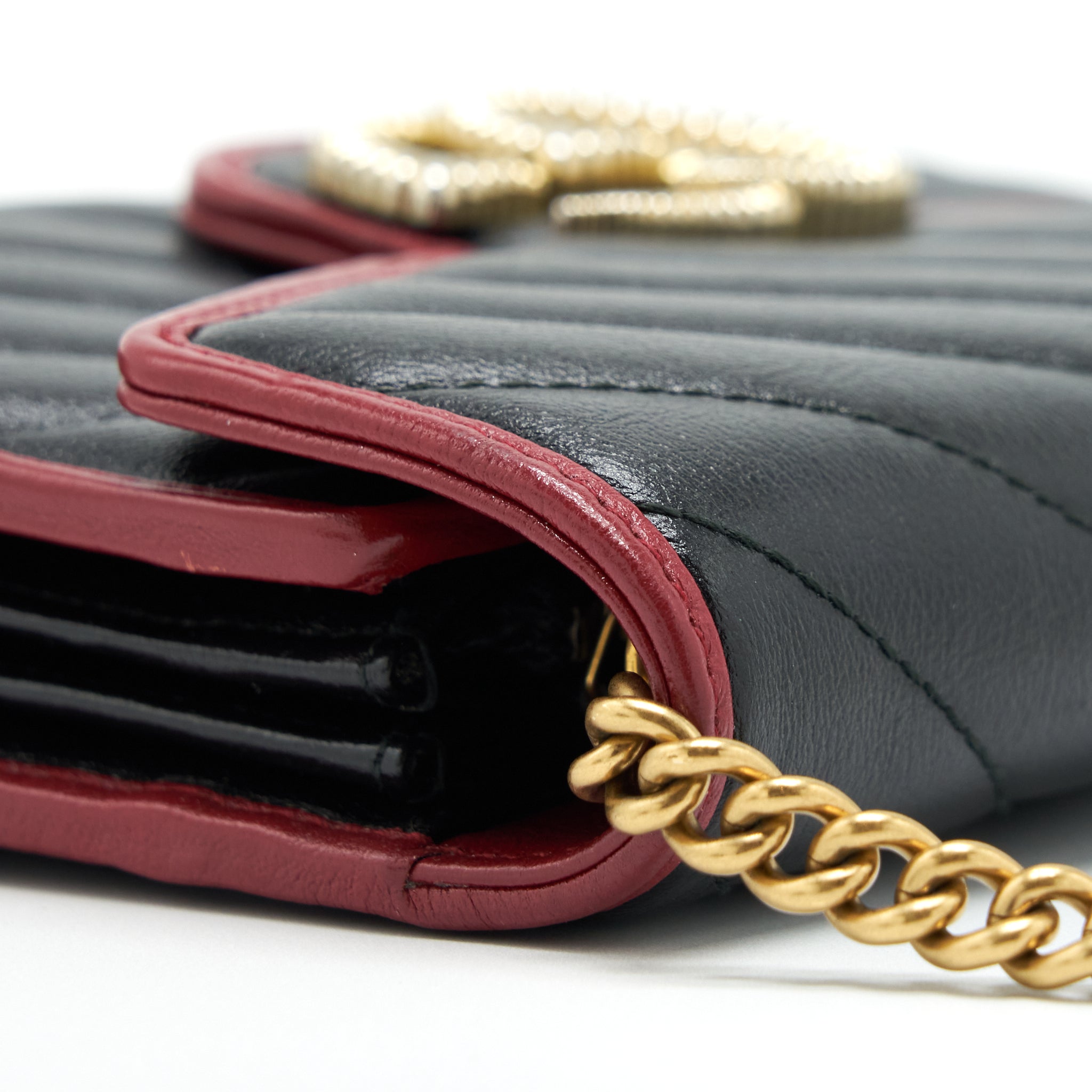 gucci-gg-marmont-wallet-on-chain-black-ghw