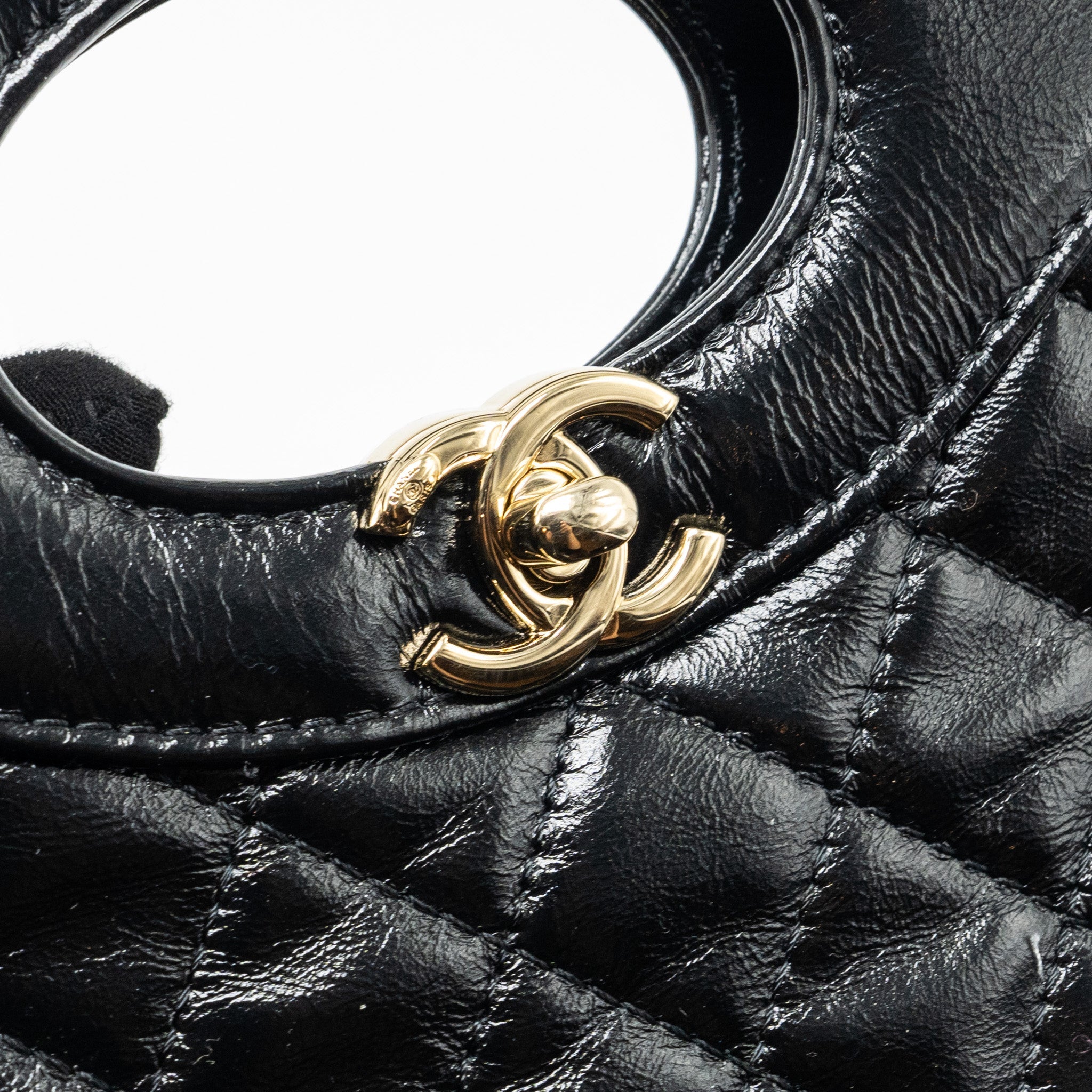 chanel-mini-31-bag-shiny-calfskin-black-lghw-microchip-copy-1