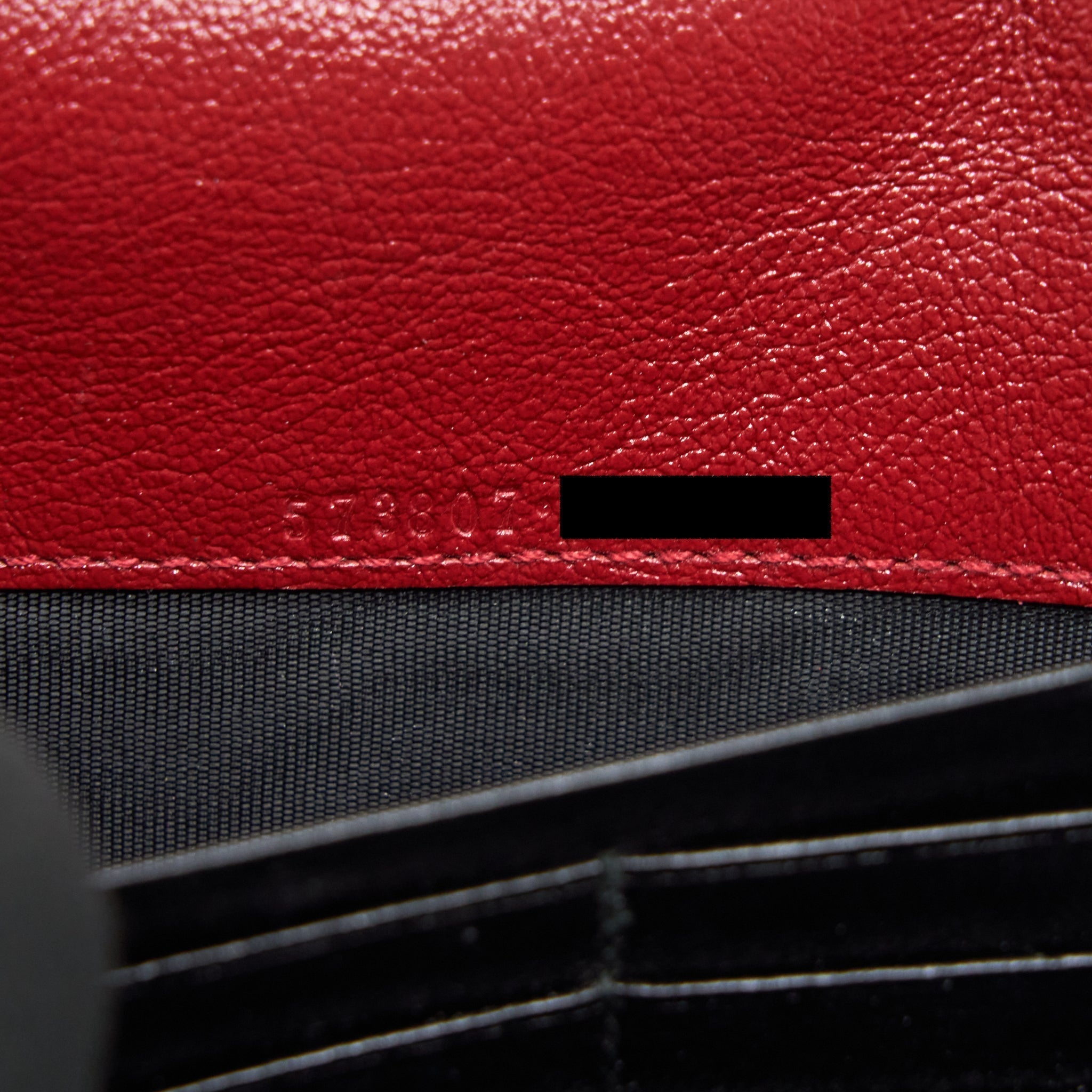 gucci-gg-marmont-wallet-on-chain-black-ghw