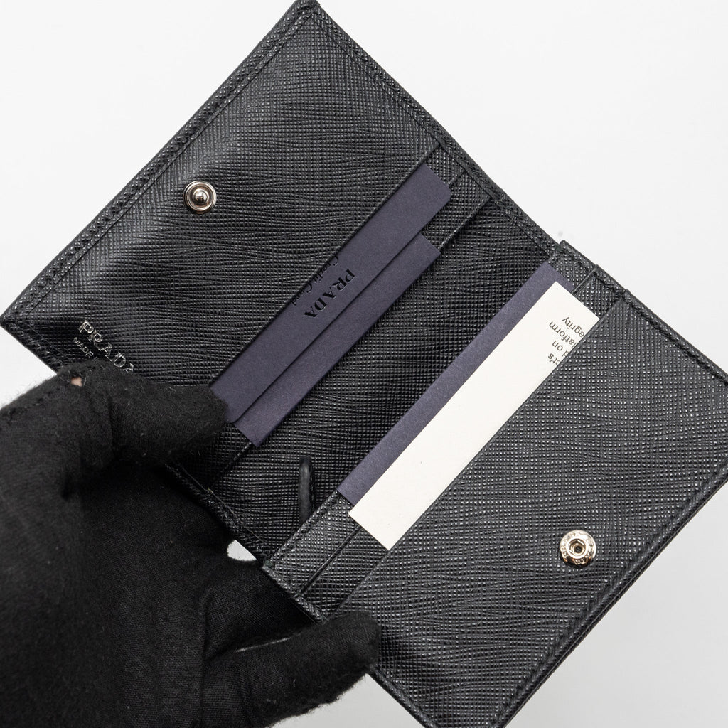 prada-small-wallet-saffiano-calfskin-leather-black-shw