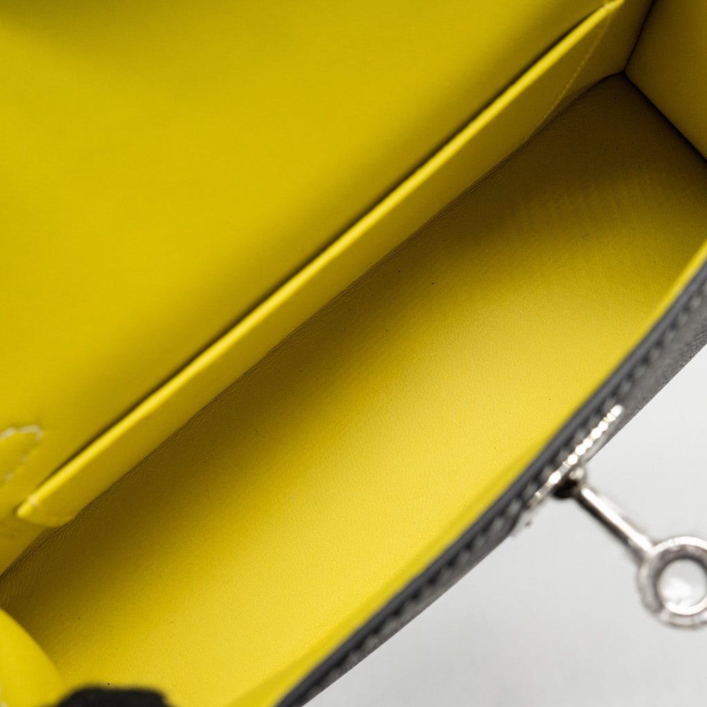 hermes-mini-kelly-ii-special-order-epsom-black-lime-shw-stamp-k-copy