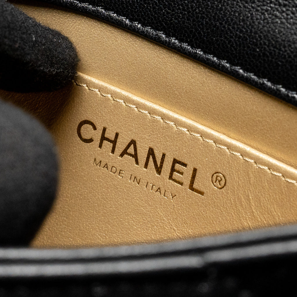 chanel-pearl-crush-mini-square-flap-bag-lambskin-black-ghw-microchip-copy