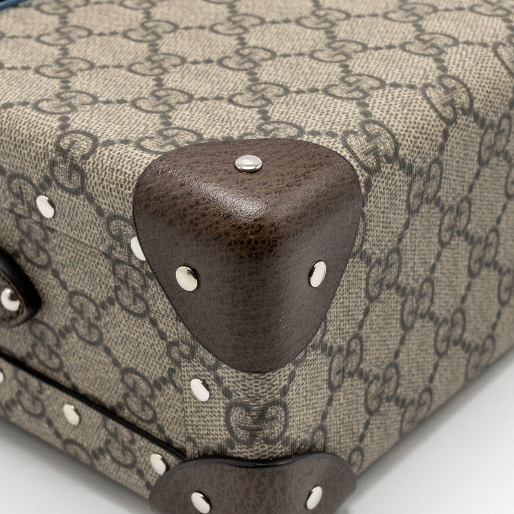 gucci-globe-trotter-gg-beauty-case-canvas-brown-shw