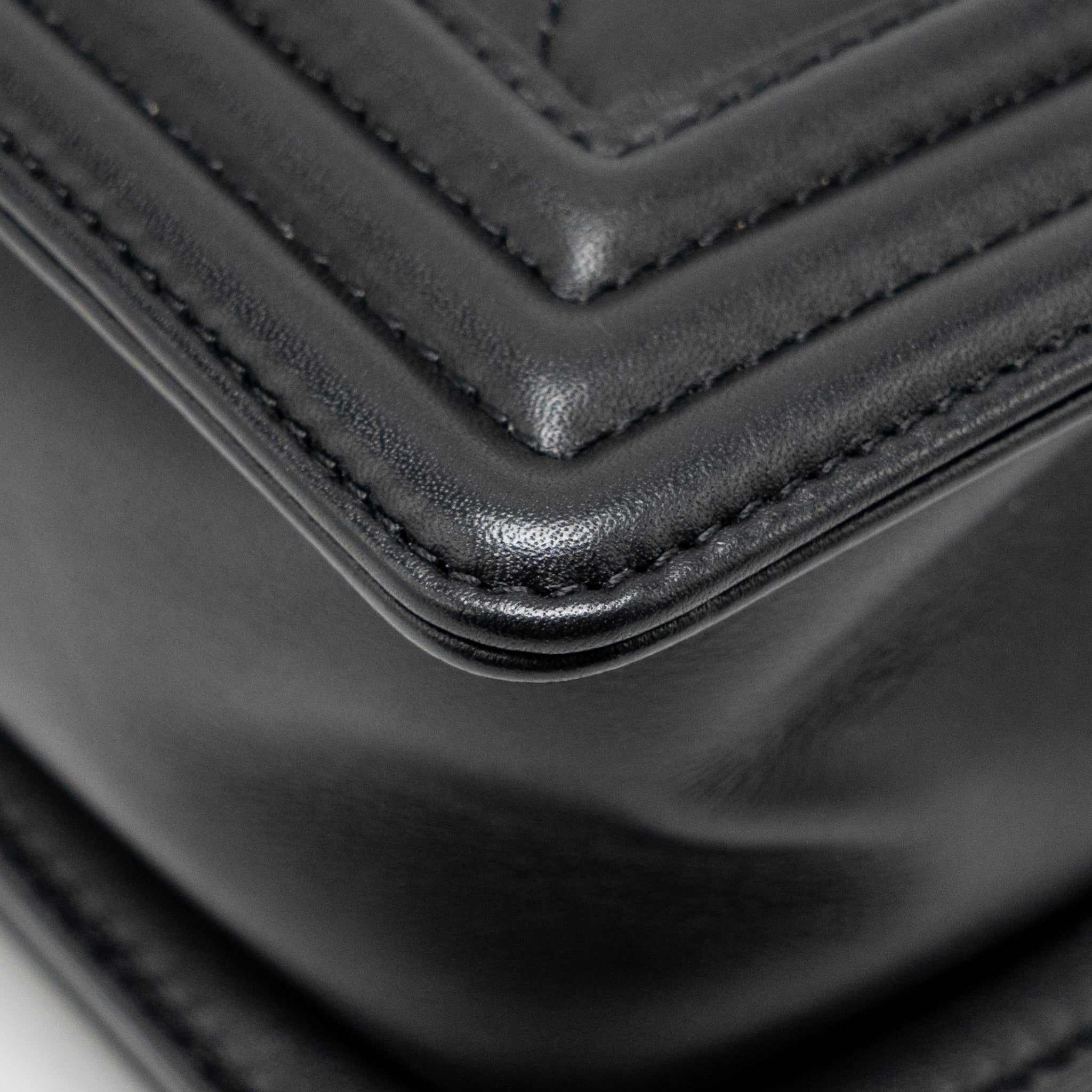 chanel-small-boy-bag-calfskin-black-ghwmicrochip