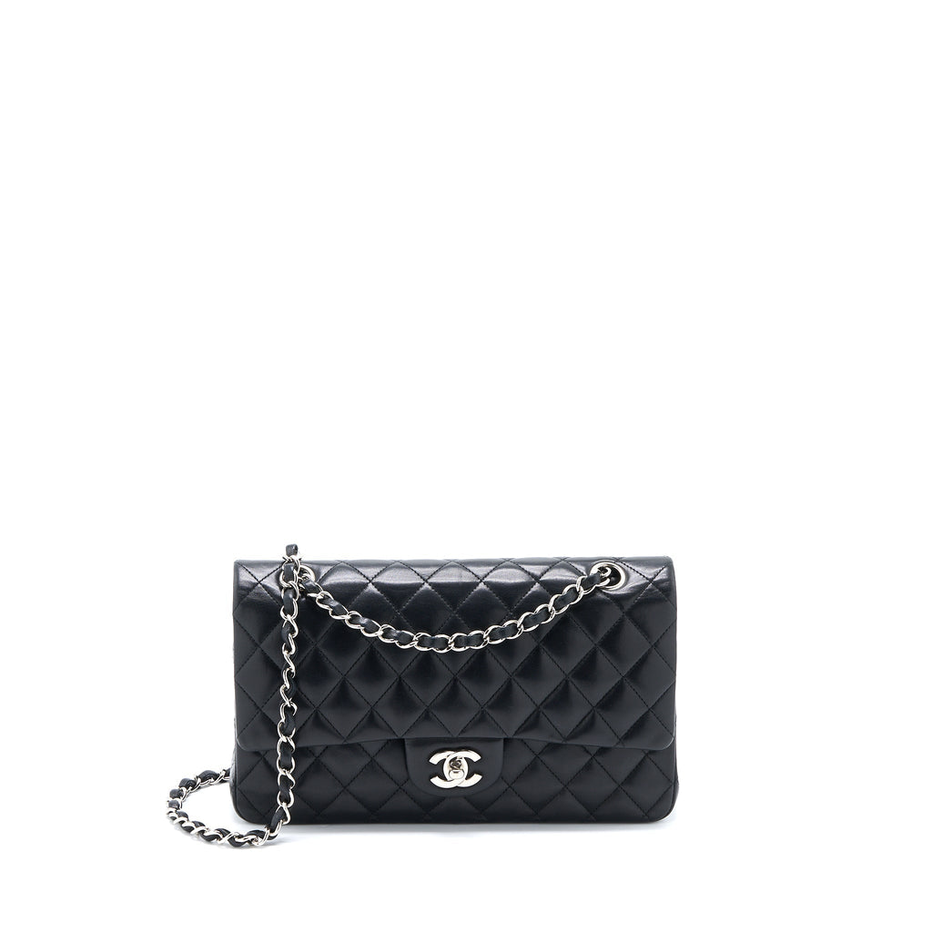 chanel-medium-classic-double-flap-bag-lambskin-black-shw