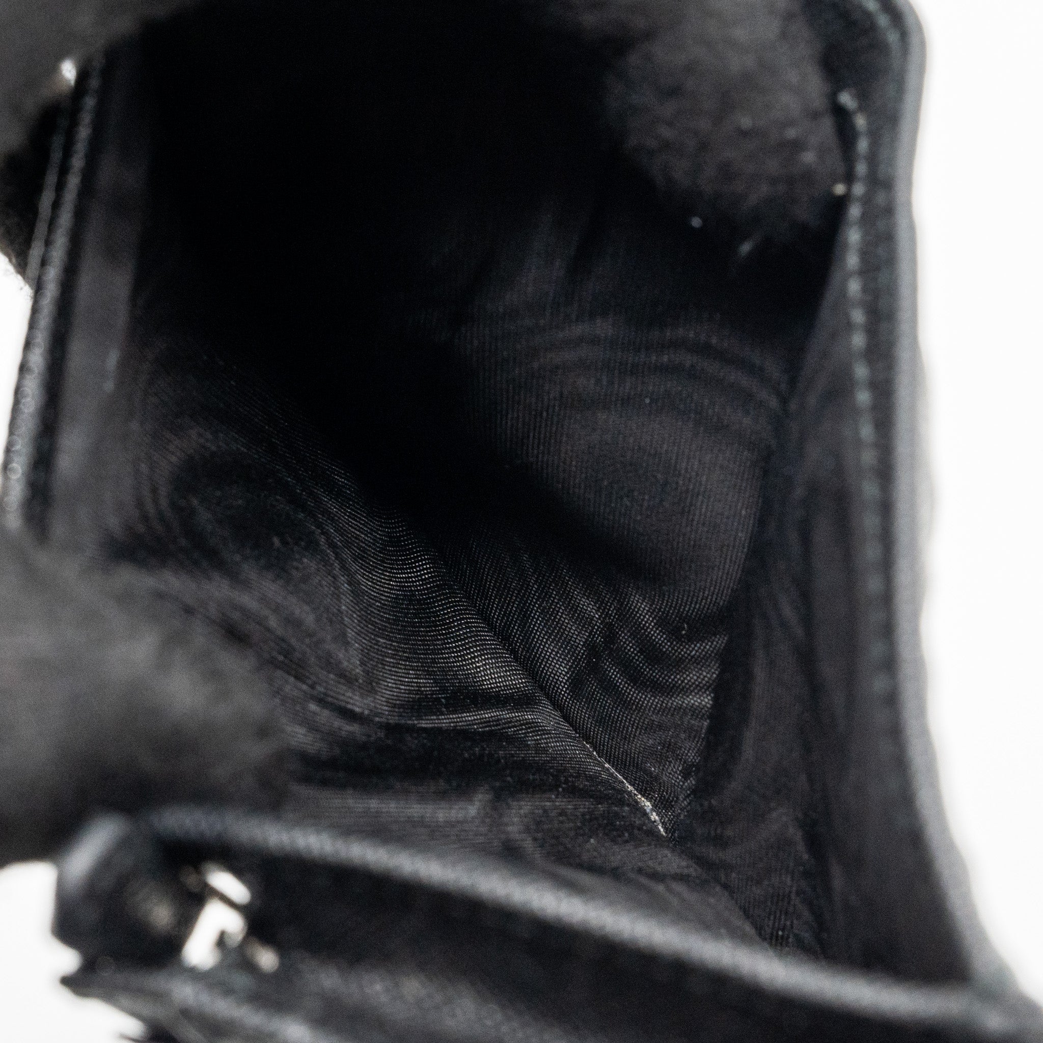 prada-small-wallet-saffiano-calfskin-leather-black-shw