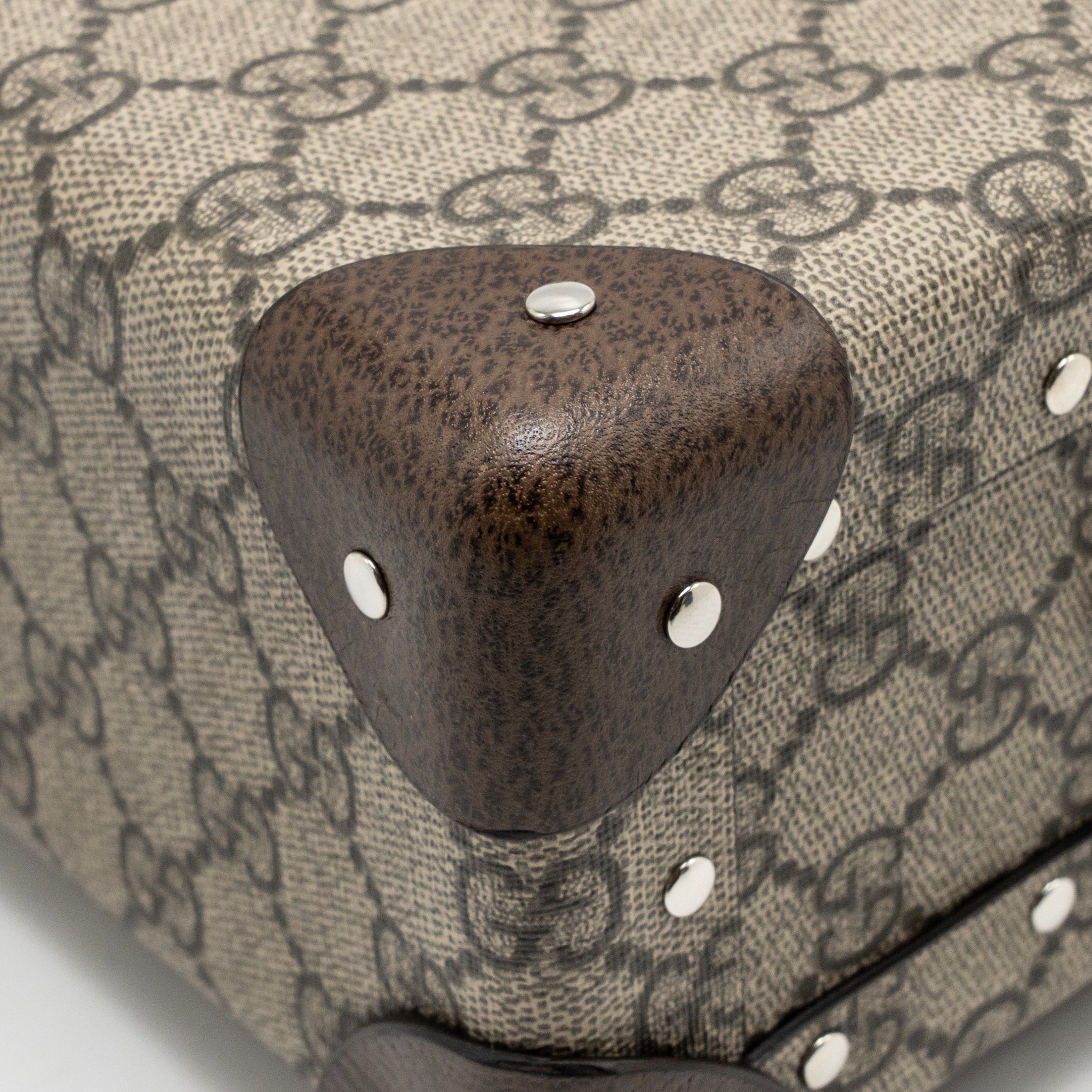 gucci-globe-trotter-gg-beauty-case-canvas-brown-shw