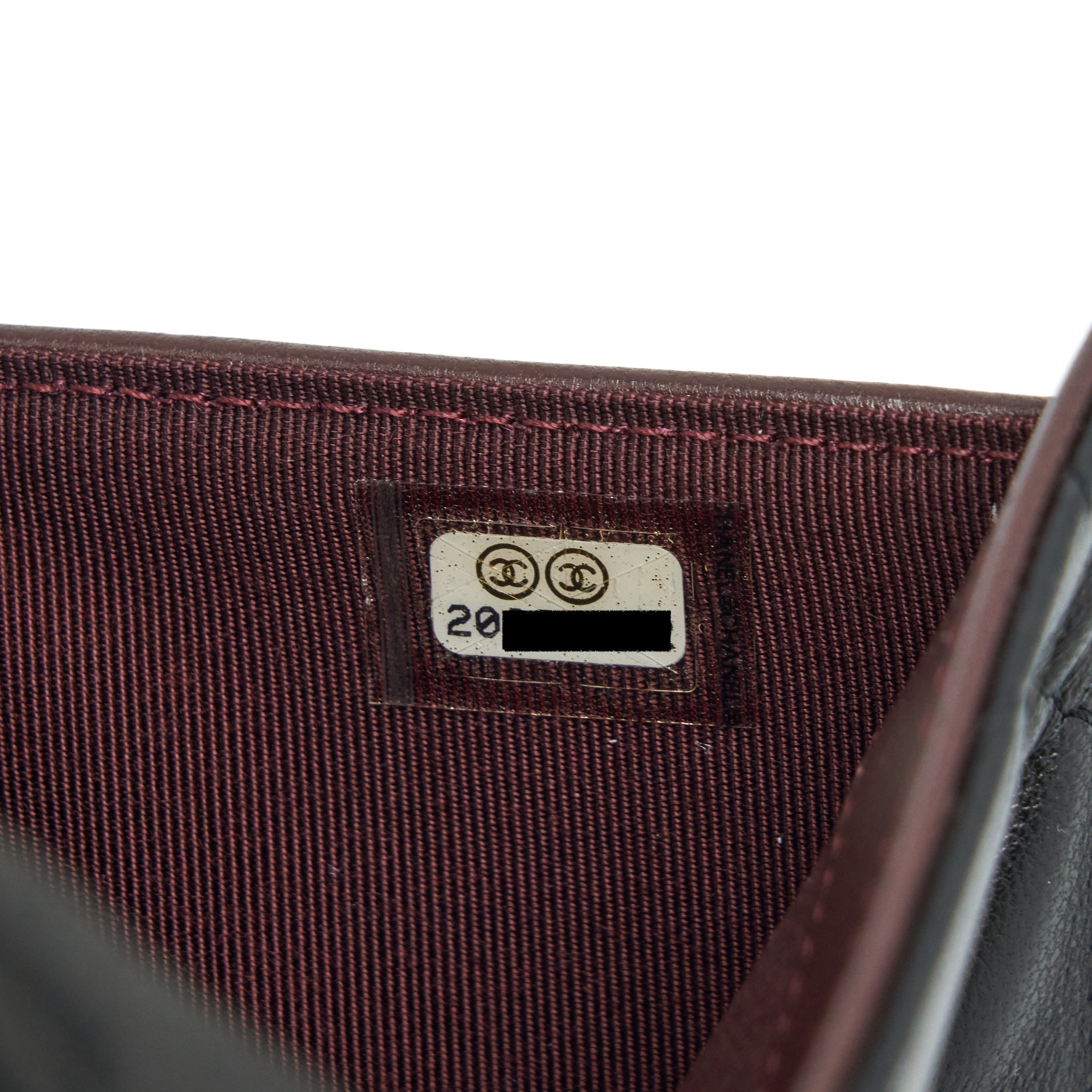 chanel-classic-long-wallet-lambskin-black-with-ghw