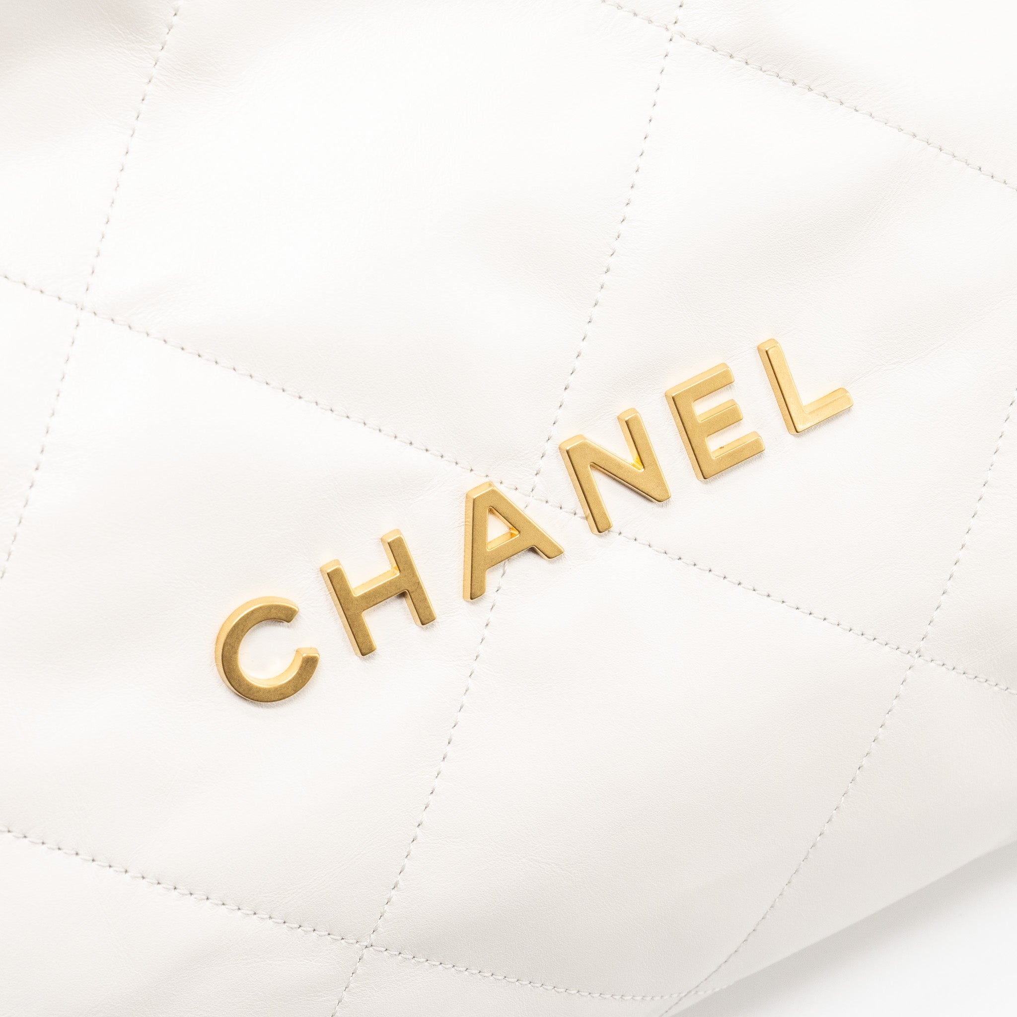 chanel-medium-22-bag-calfskin-white-ghw-microchip