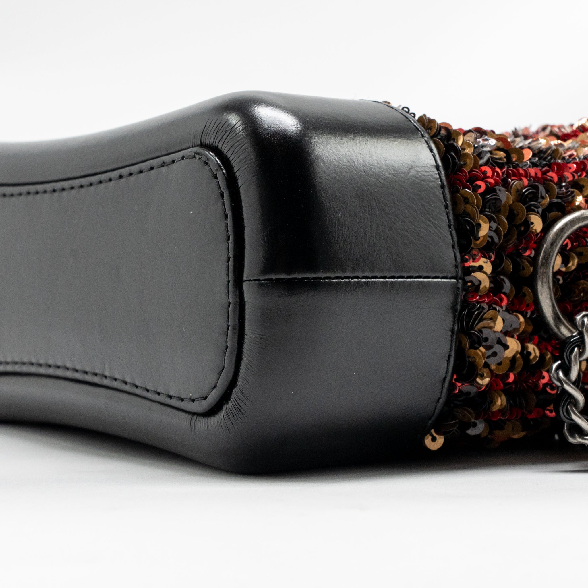 chanel-red