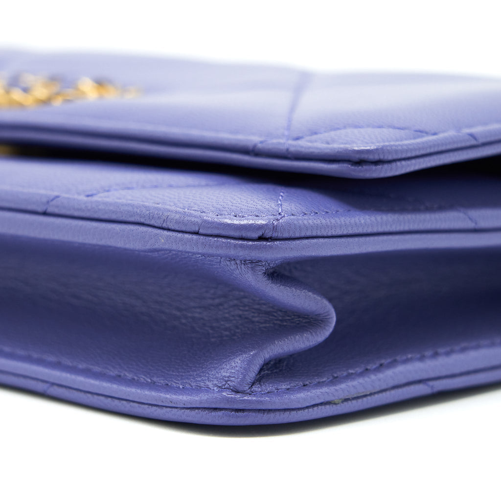 chanel-19-wallet-on-chain-lambskin-purple-with-gold-silver-hardware