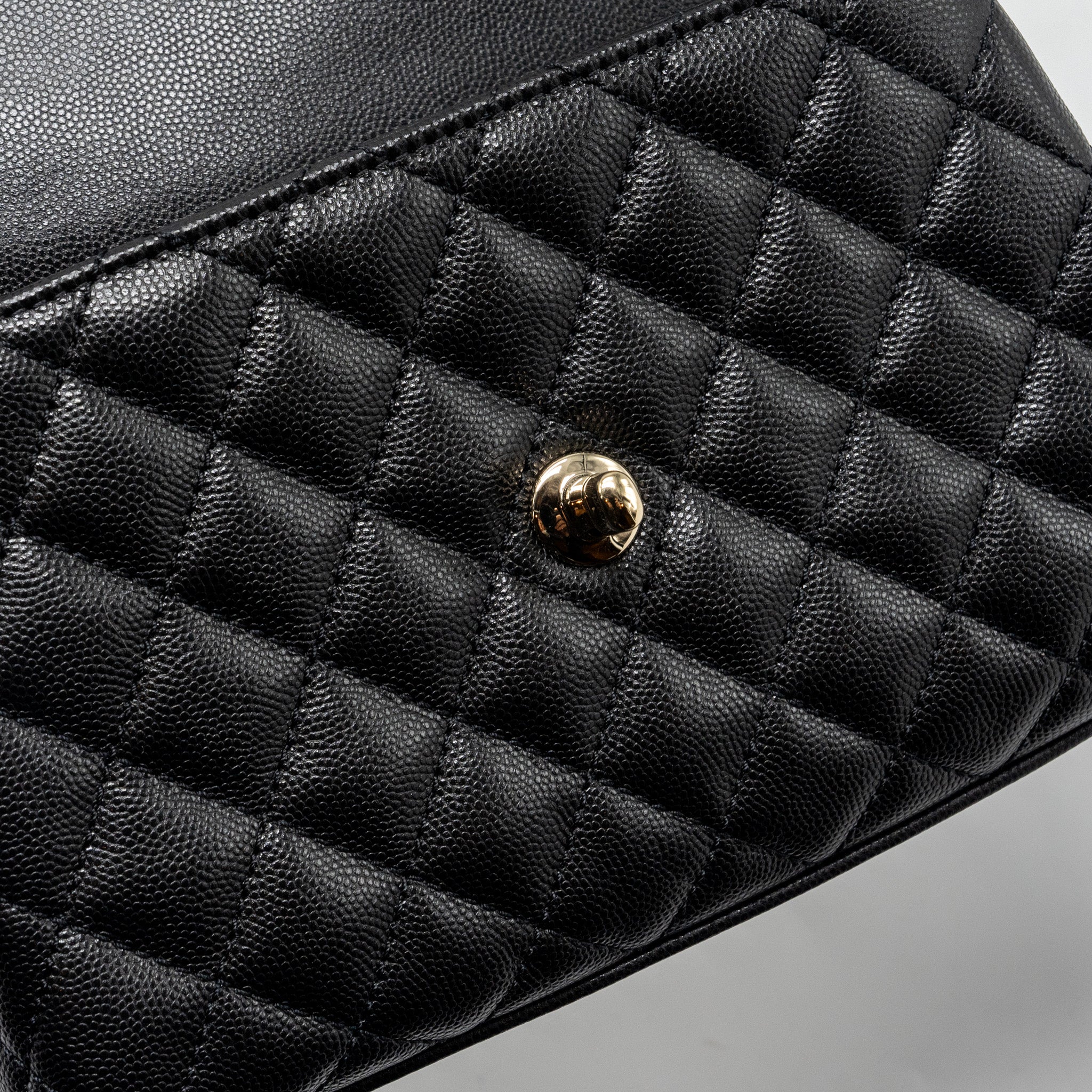 chanel-small-coco-handle-caviar-black-lghw-3