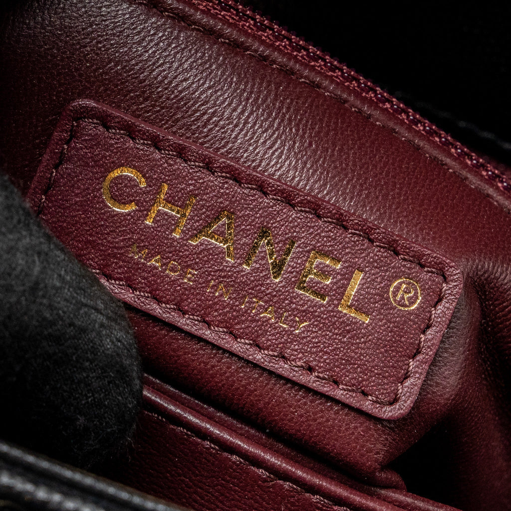 chanel-small-coco-handle-caviar-black-lghw-3