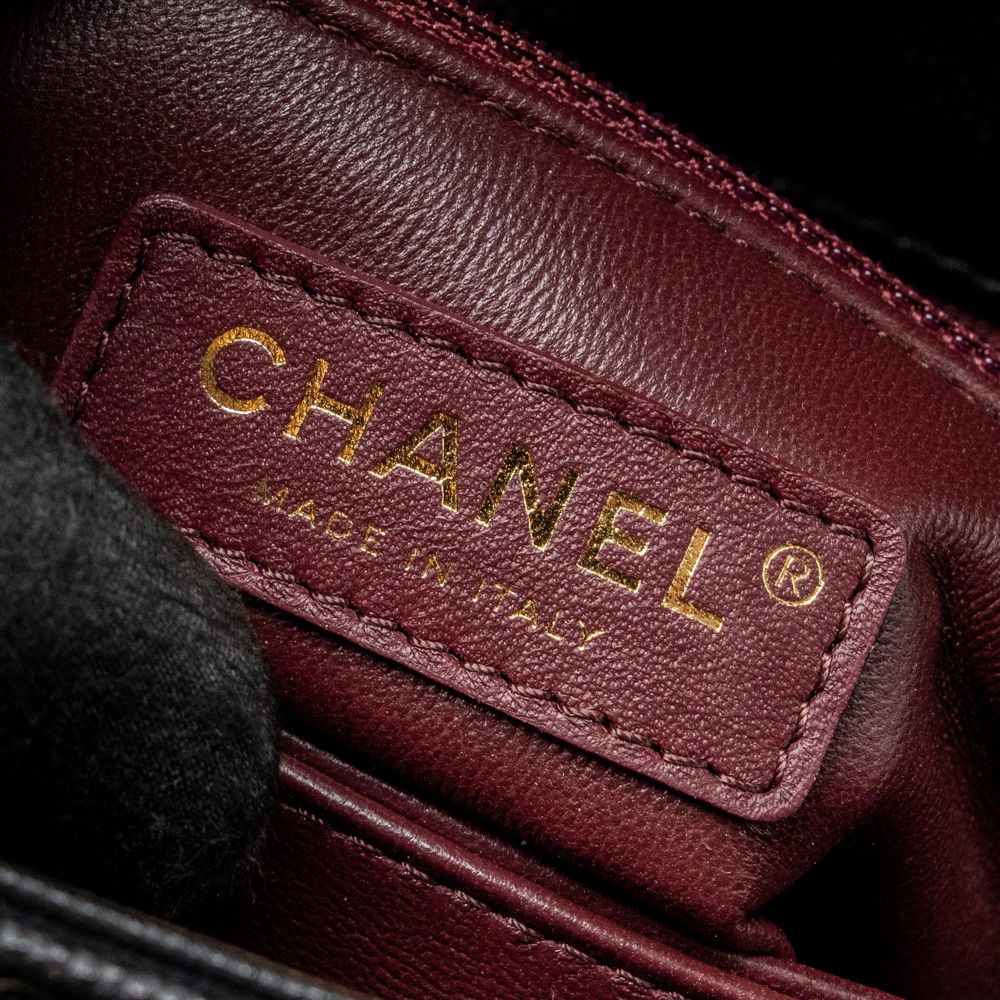 chanel-small-coco-handle-caviar-black-lghw-3