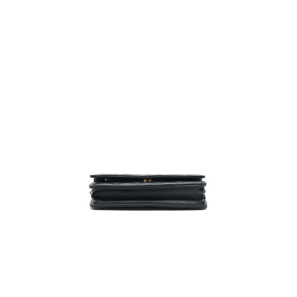 chanel-2021-seasonal-wallet-on-chain-black-ghw