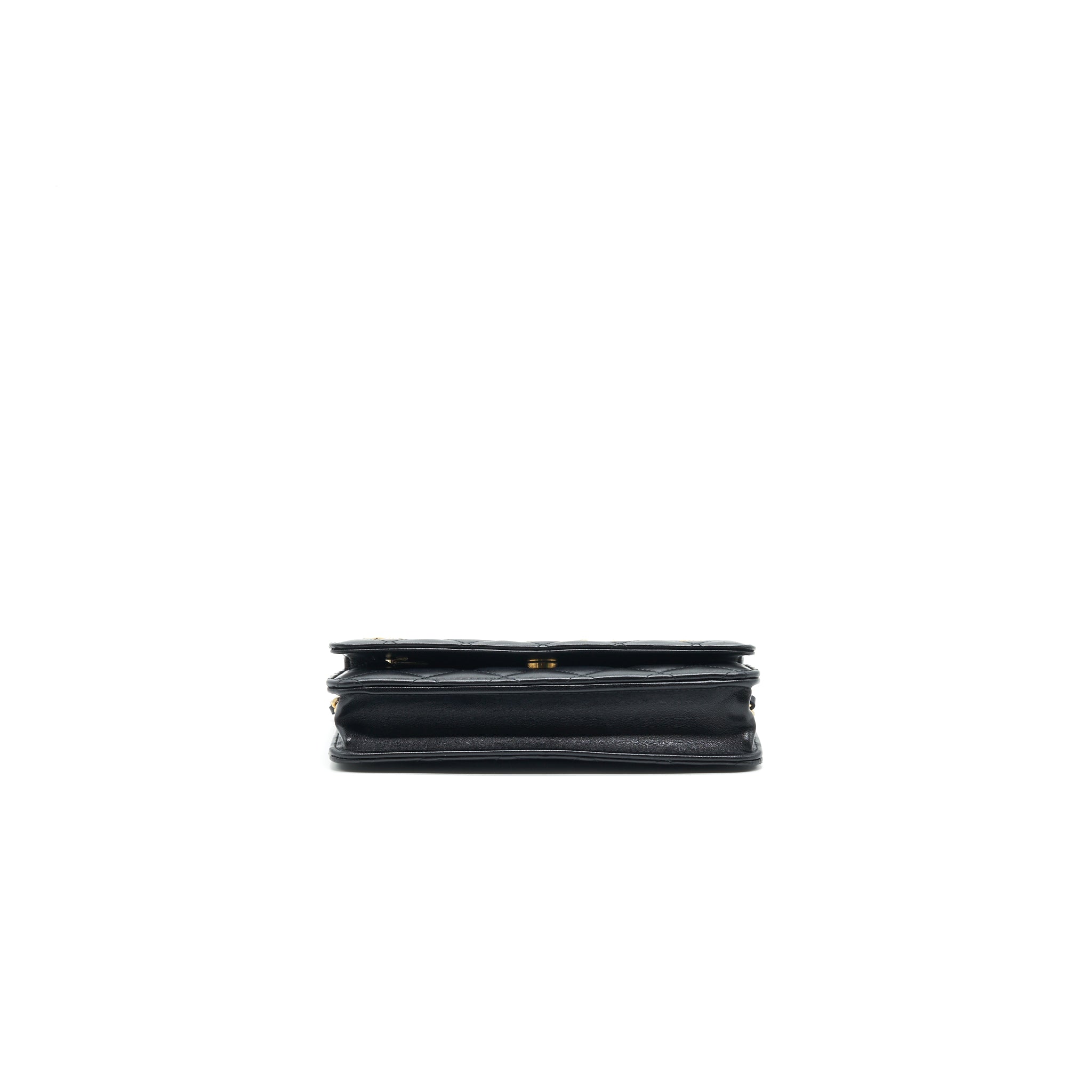 chanel-2021-seasonal-wallet-on-chain-black-ghw