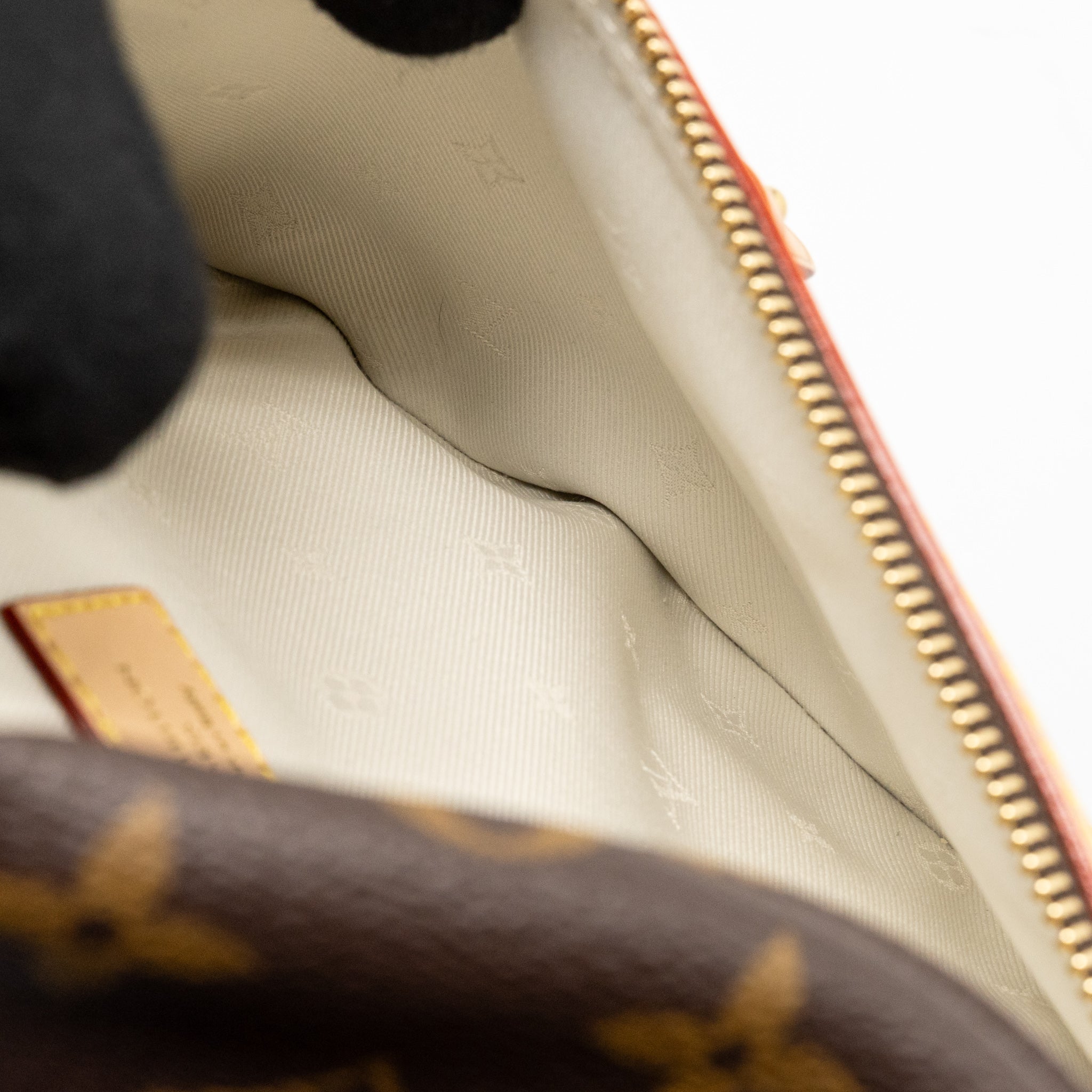 louis-vuitton-high-rise-bumbag-monogram-canvas-ghw