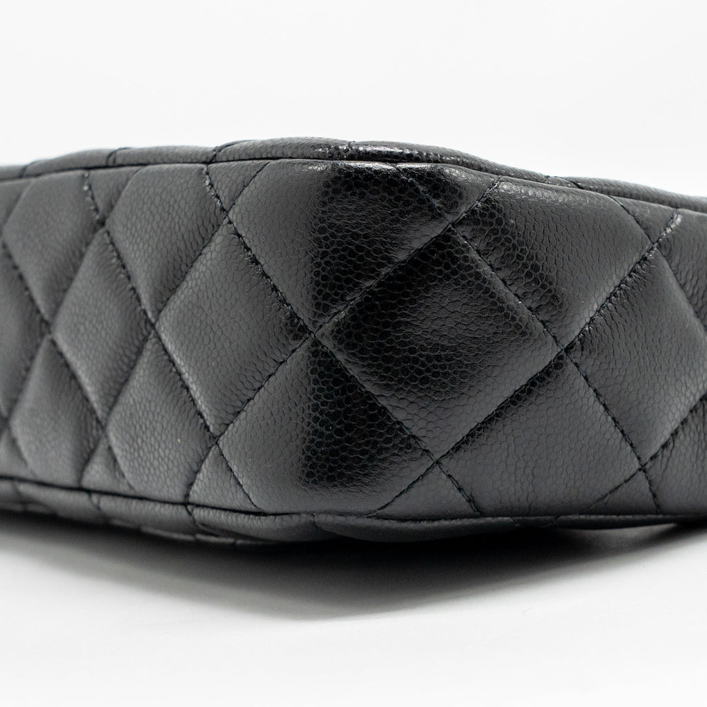 chanel-25a-zip-clutch-with-chain-caviar-black-lghw-microchip-copy