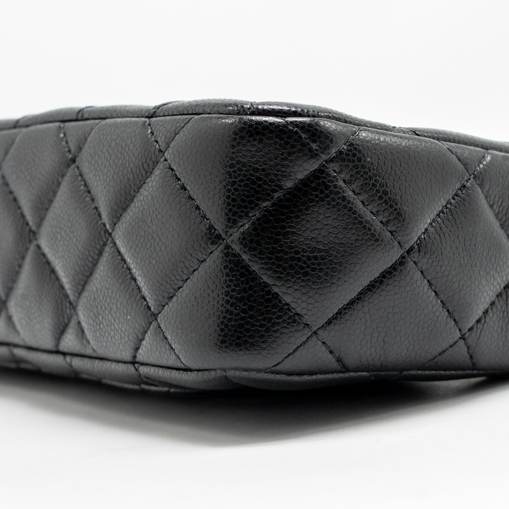 chanel-25a-zip-clutch-with-chain-caviar-black-lghw-microchip-copy