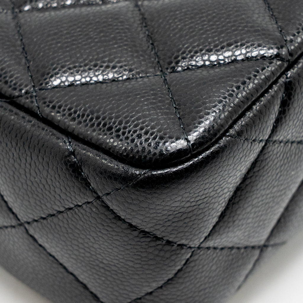 chanel-25a-zip-clutch-with-chain-caviar-black-lghw-microchip-copy