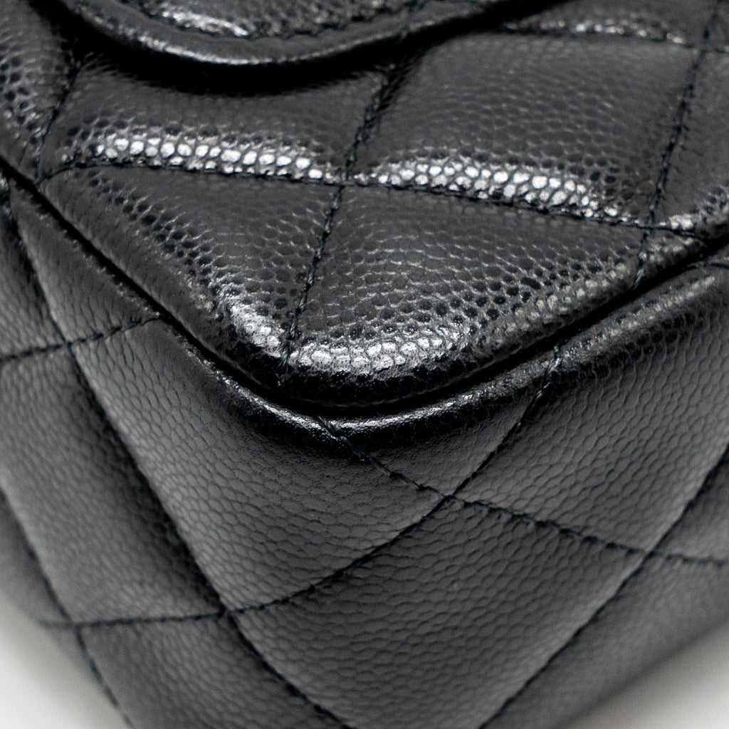 chanel-25a-zip-clutch-with-chain-caviar-black-lghw-microchip-copy