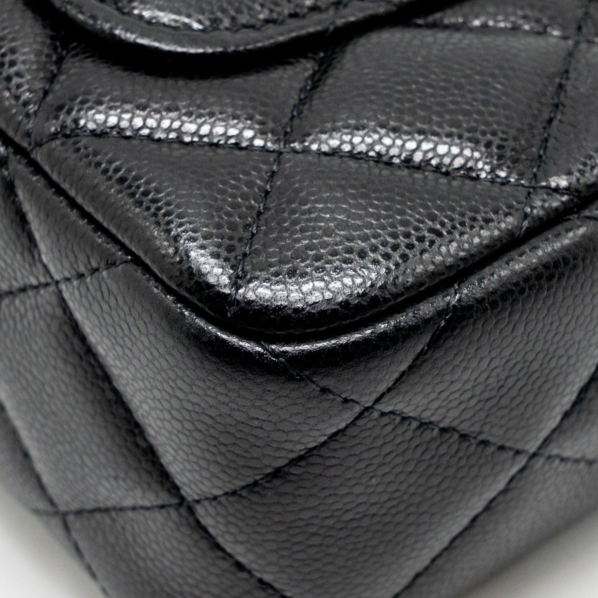 chanel-25a-zip-clutch-with-chain-caviar-black-lghw-microchip-copy