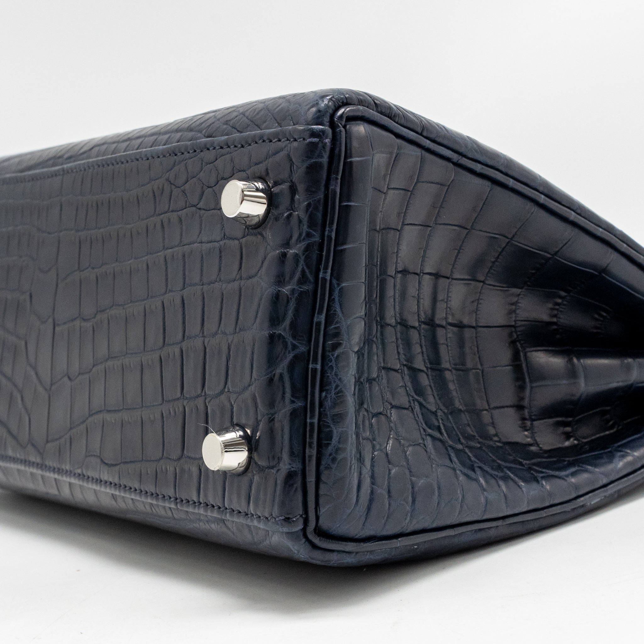 hermes-kelly-25-crocodile-niloticus-matt-blue-marine-shw-stamp-u