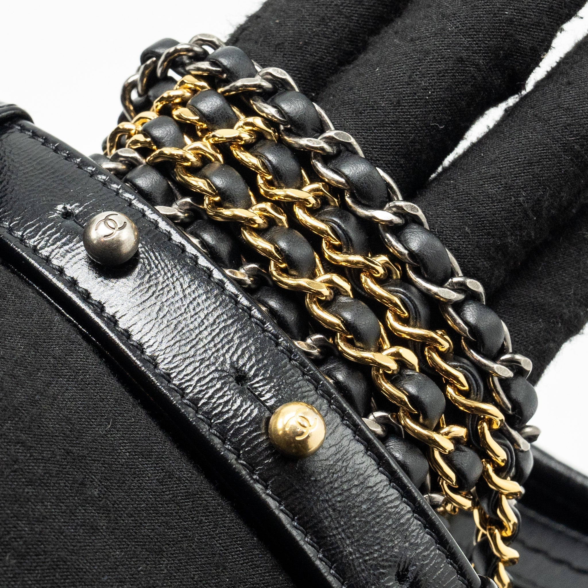 chanel-small-handle-gabrielle-hobo-bag-calfskin-black-multicolor-hardware