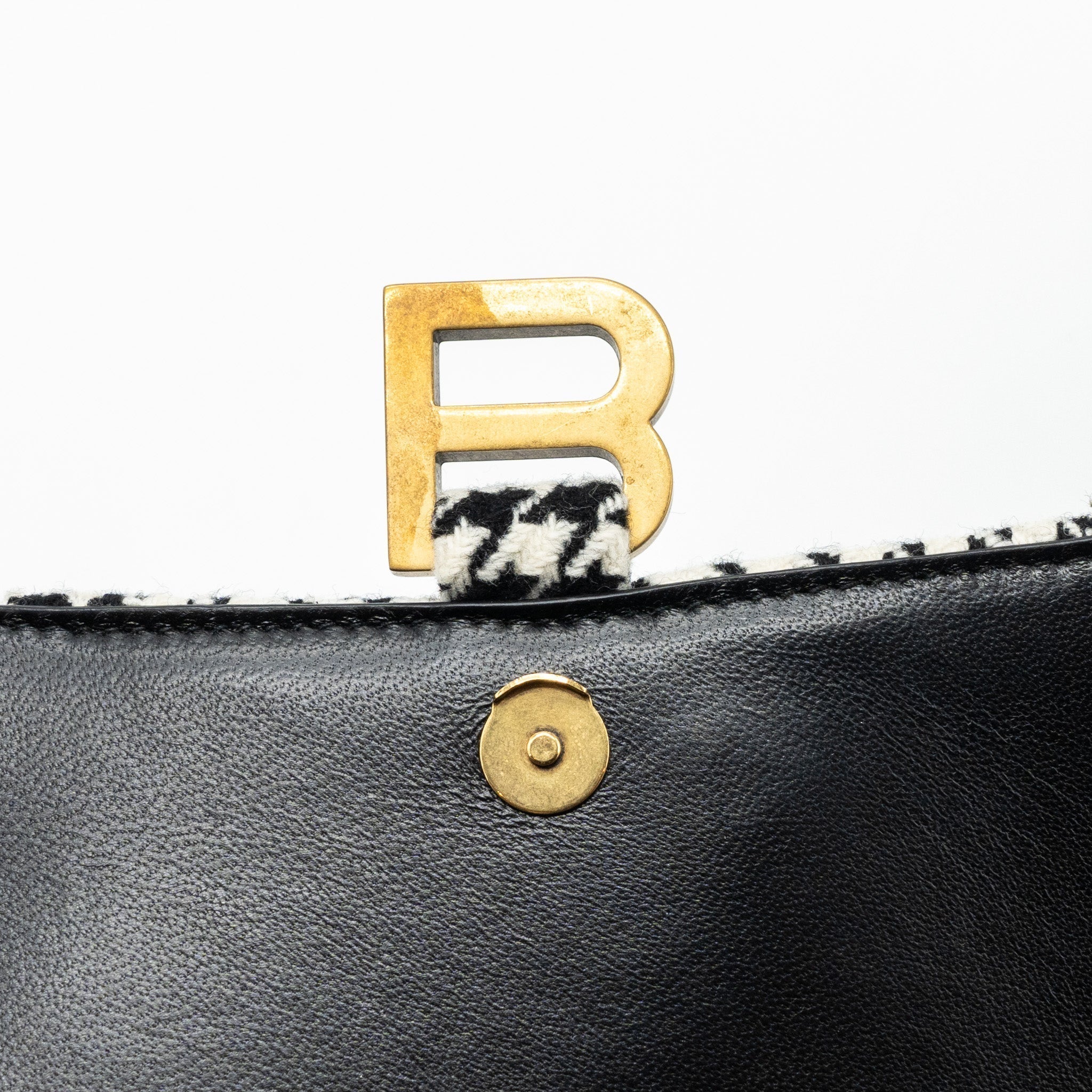 balenciaga-hourglass-s-wool-houndstooth-black-white-ghw