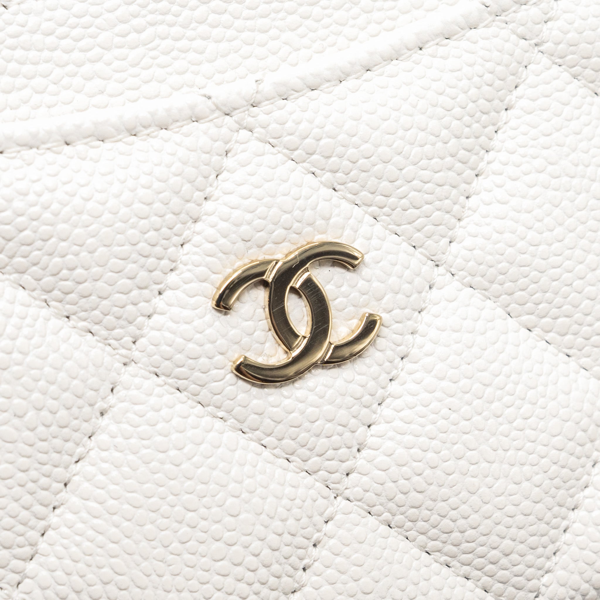 chanel-classic-card-holder-caviar-white-lghw-microchip-copy