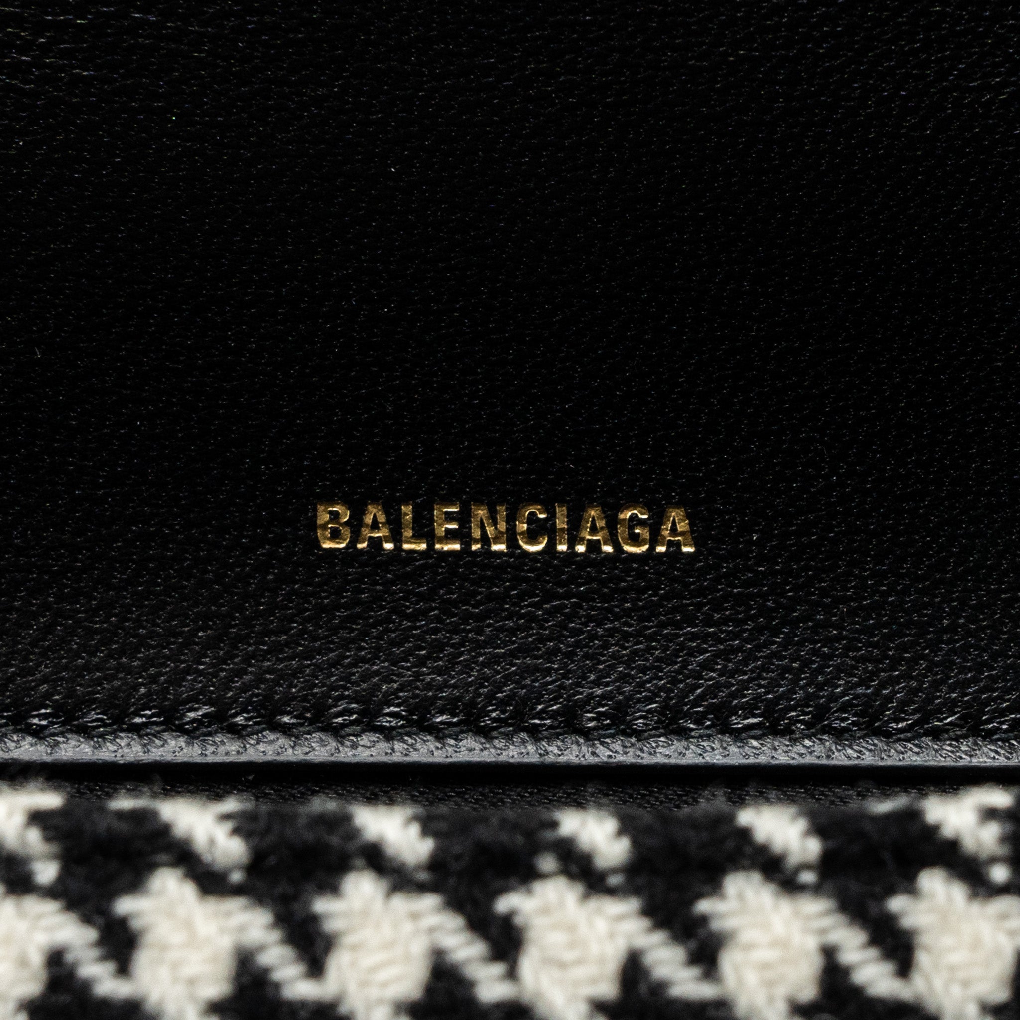 balenciaga-hourglass-s-wool-houndstooth-black-white-ghw