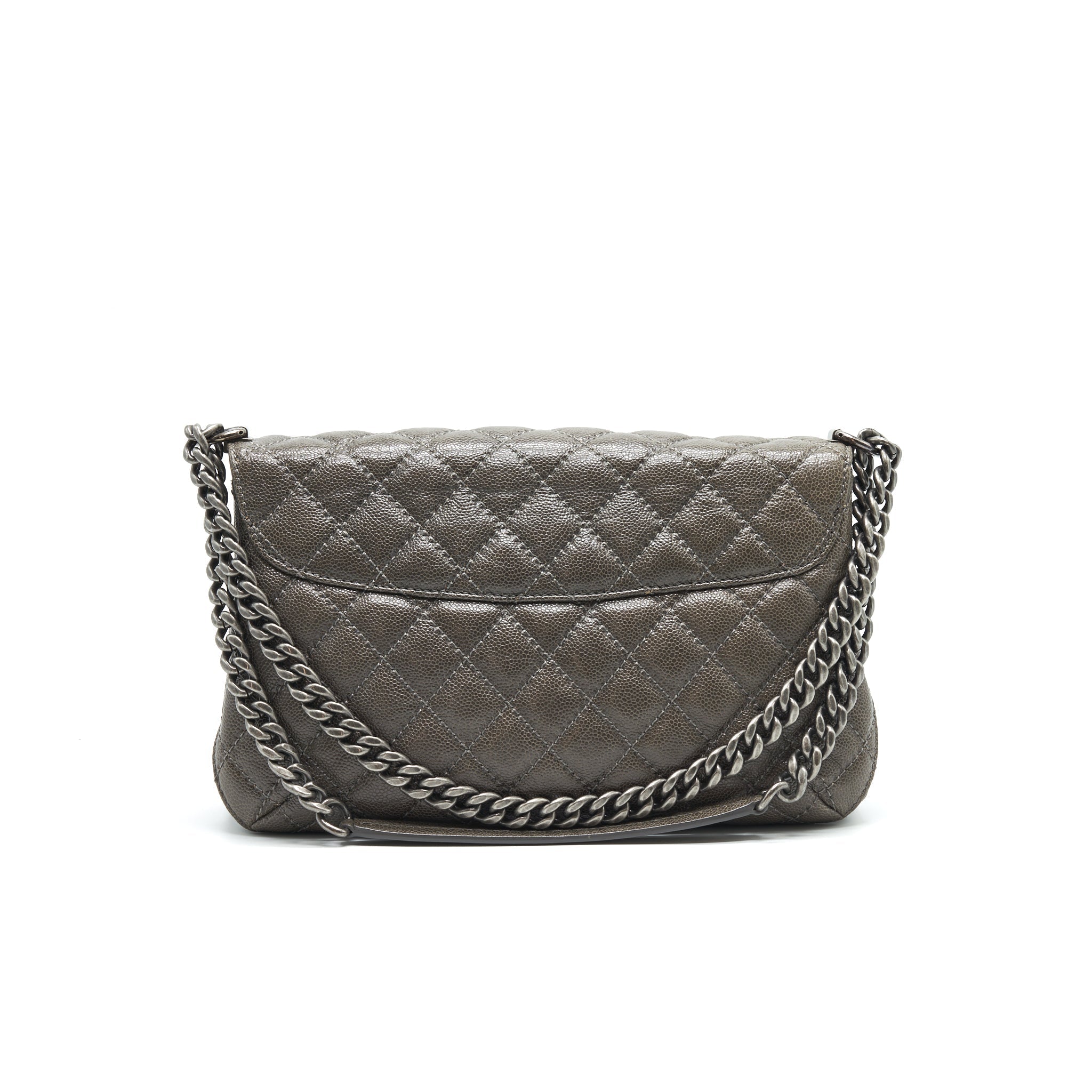 chanel-seasonal-jumbo-caviar-flap-bag-grey-with-ruthenium-hardware