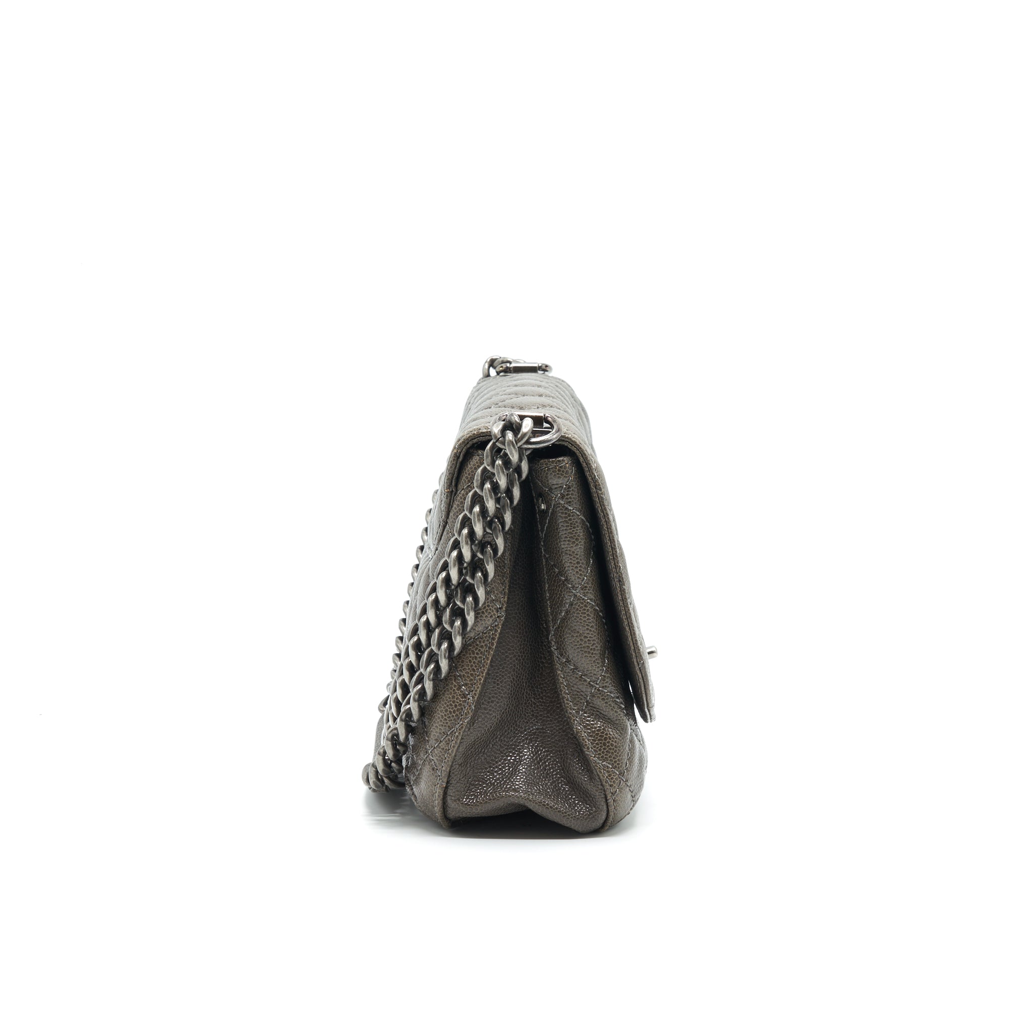 chanel-seasonal-jumbo-caviar-flap-bag-grey-with-ruthenium-hardware