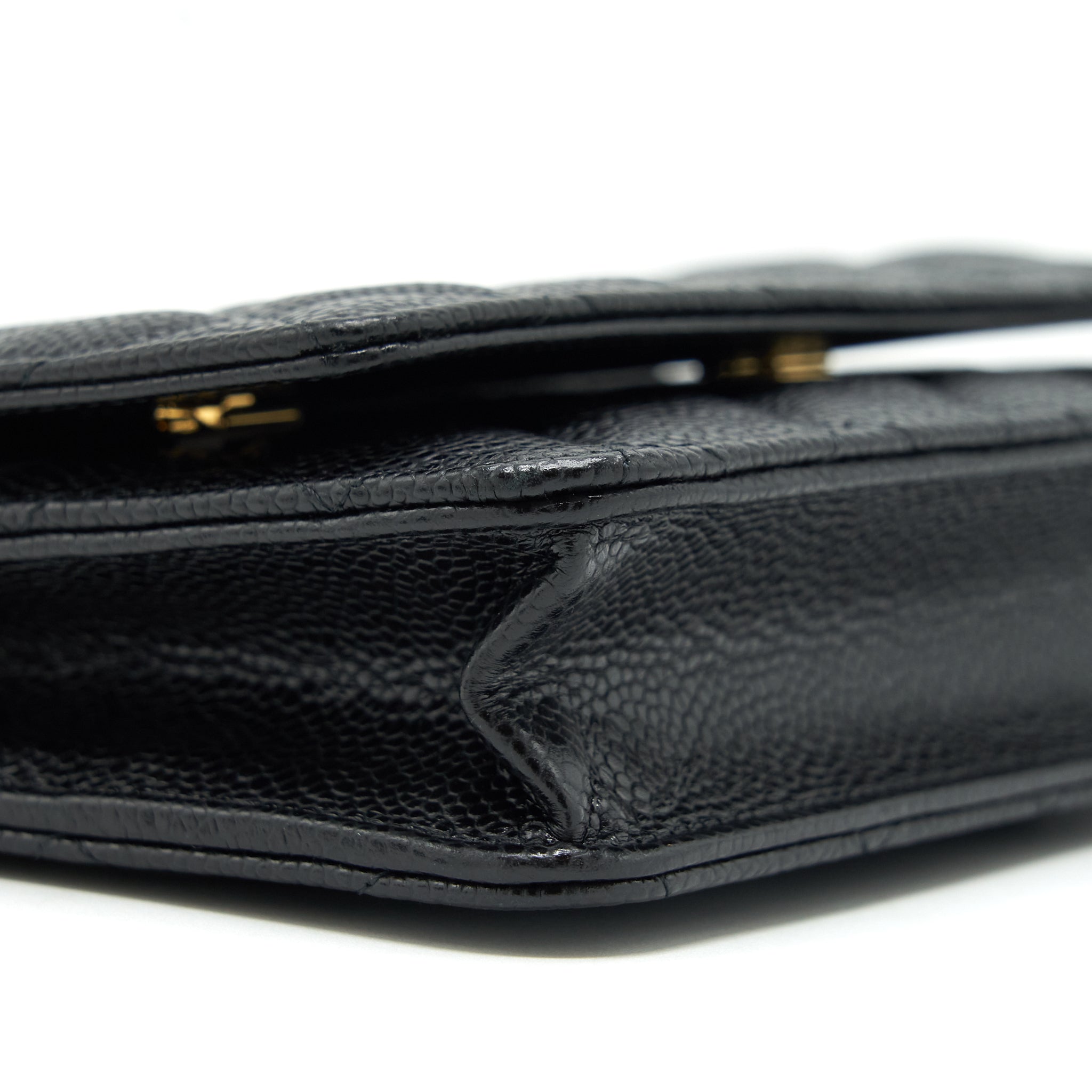 chanel-classic-wallet-on-chain-caviar-black-ghw-1