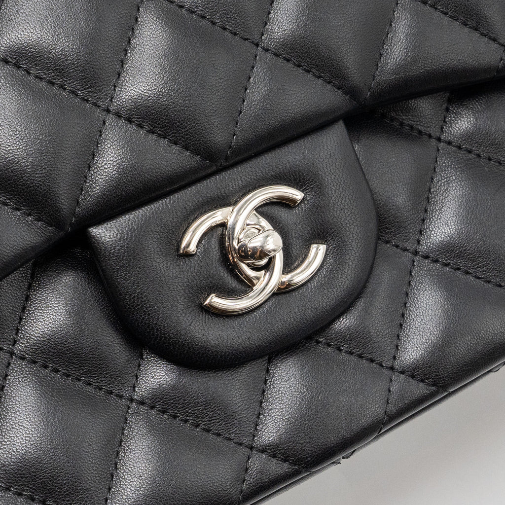 chanel-jumbo-classic-double-flap-lambskin-black-shw-copy