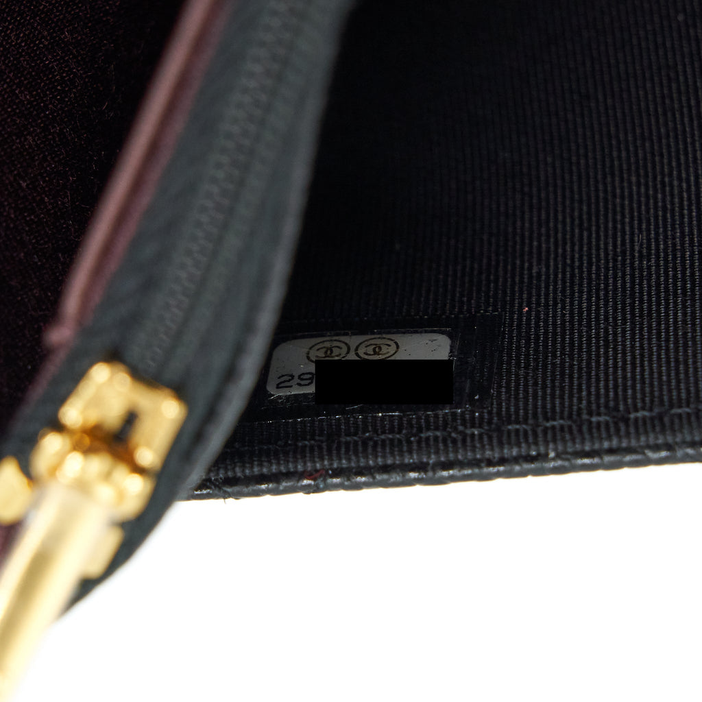 chanel-classic-wallet-on-chain-caviar-black-ghw-1
