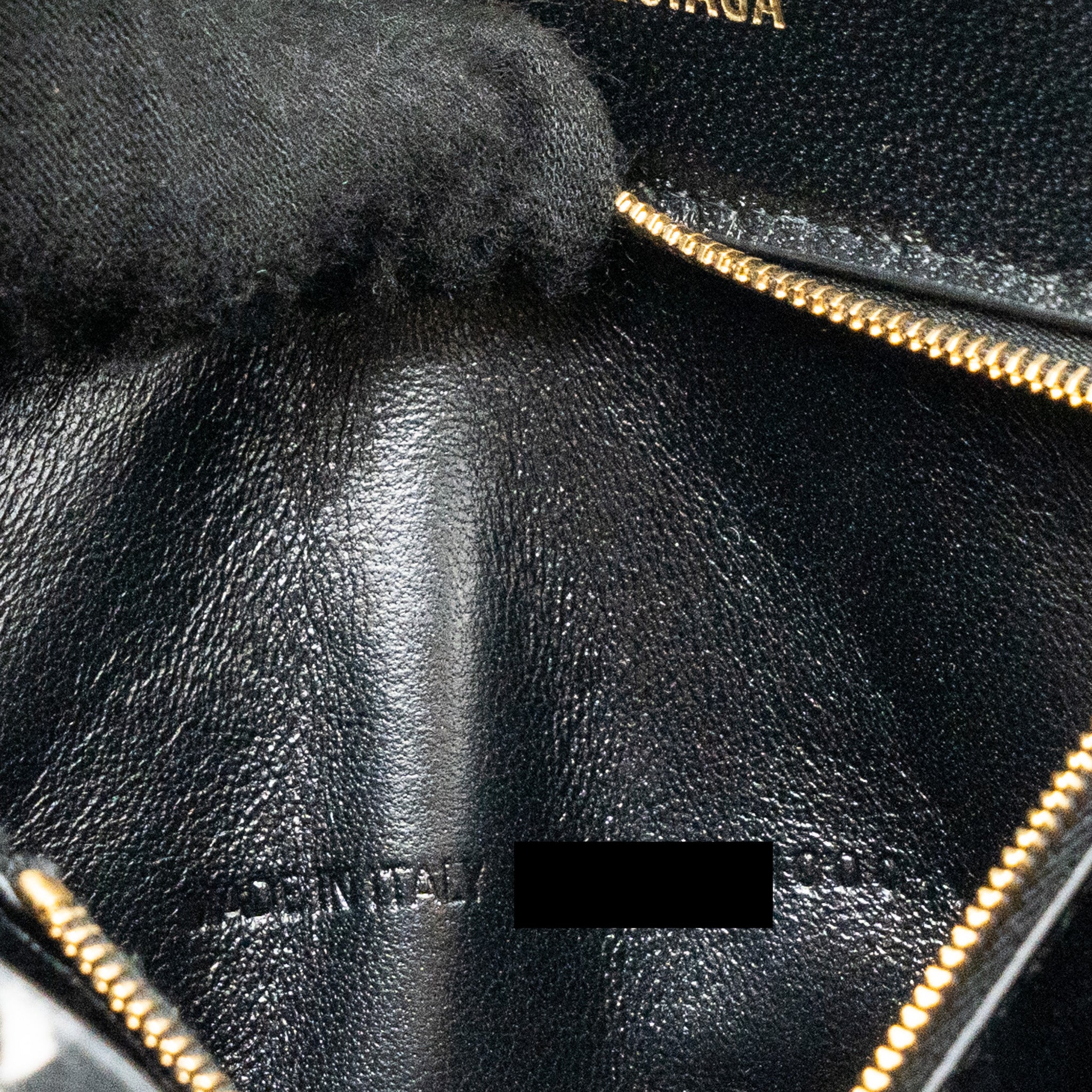 balenciaga-hourglass-s-wool-houndstooth-black-white-ghw