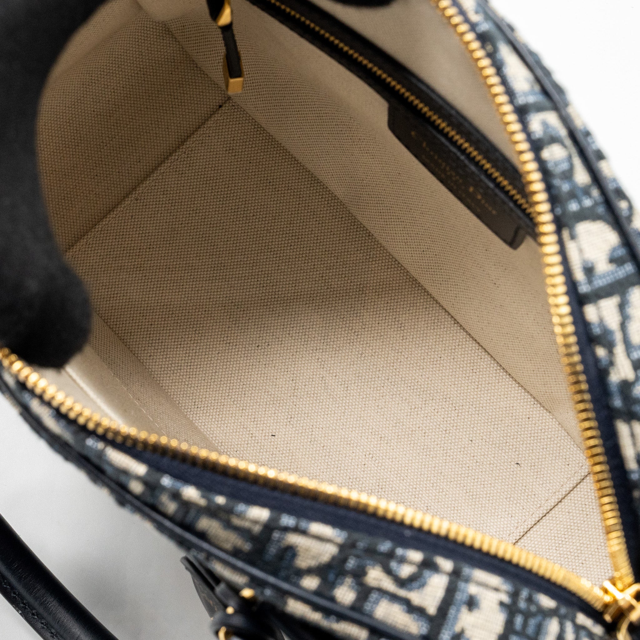 dior-medium-bowling-bag-dior-oblique-canvas-blue-ghw