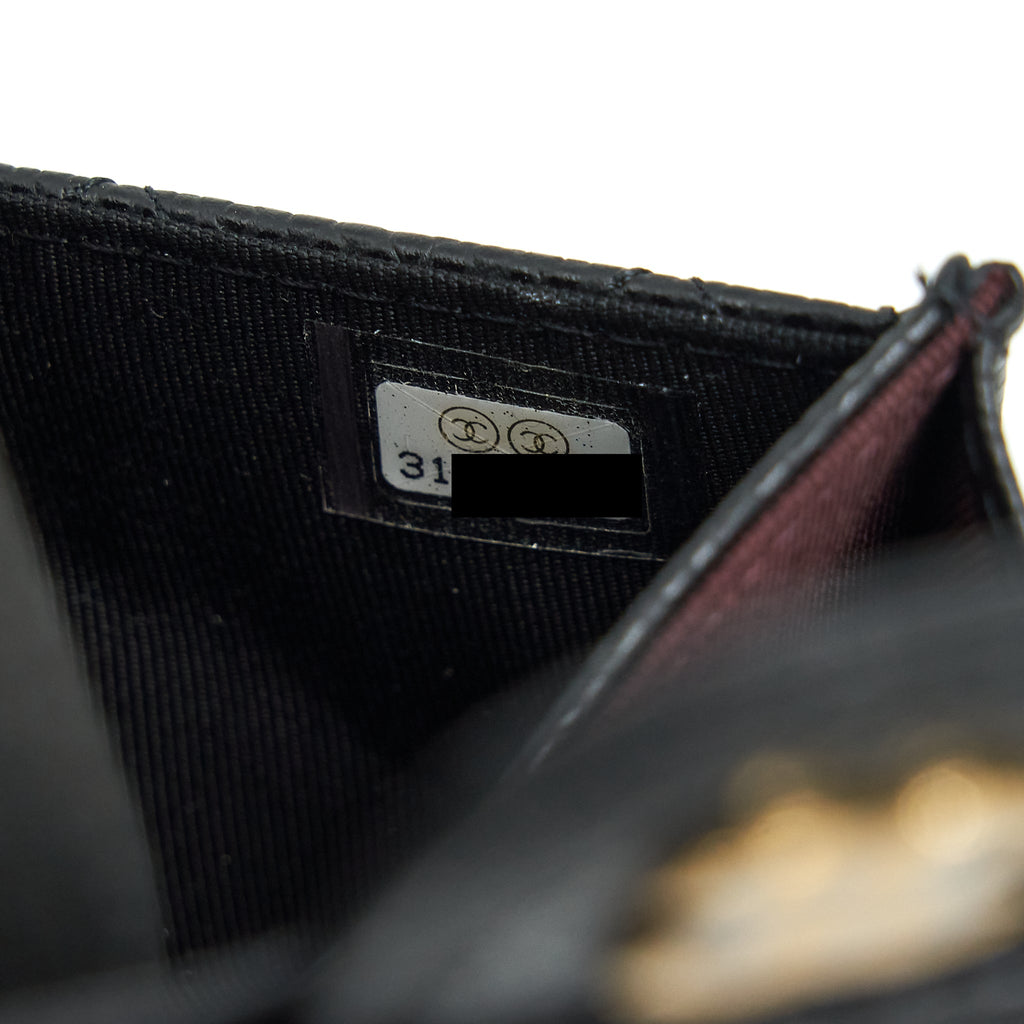 chanel-classic-mini-flap-card-holder-caviar-black-lghw