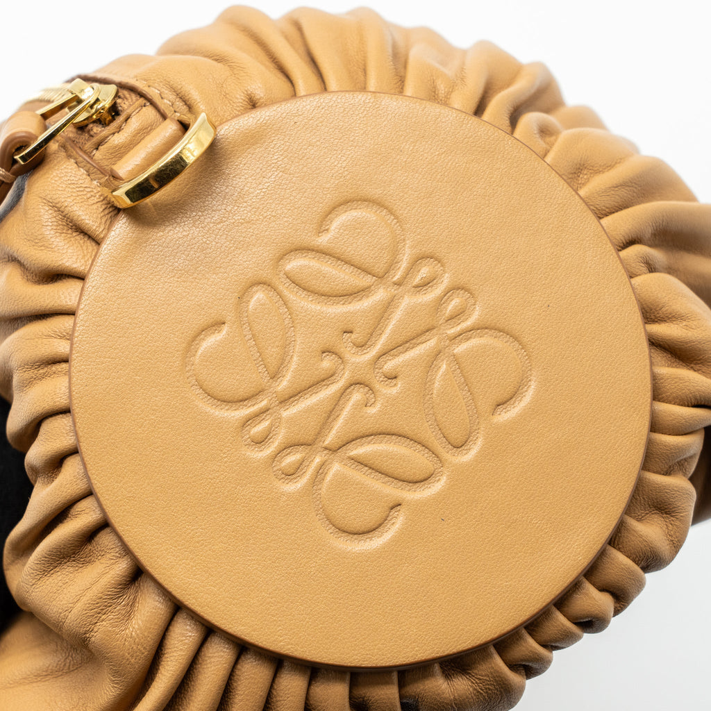 loewe-bracelet-pouch-nappa-lambskin-beige-ghw