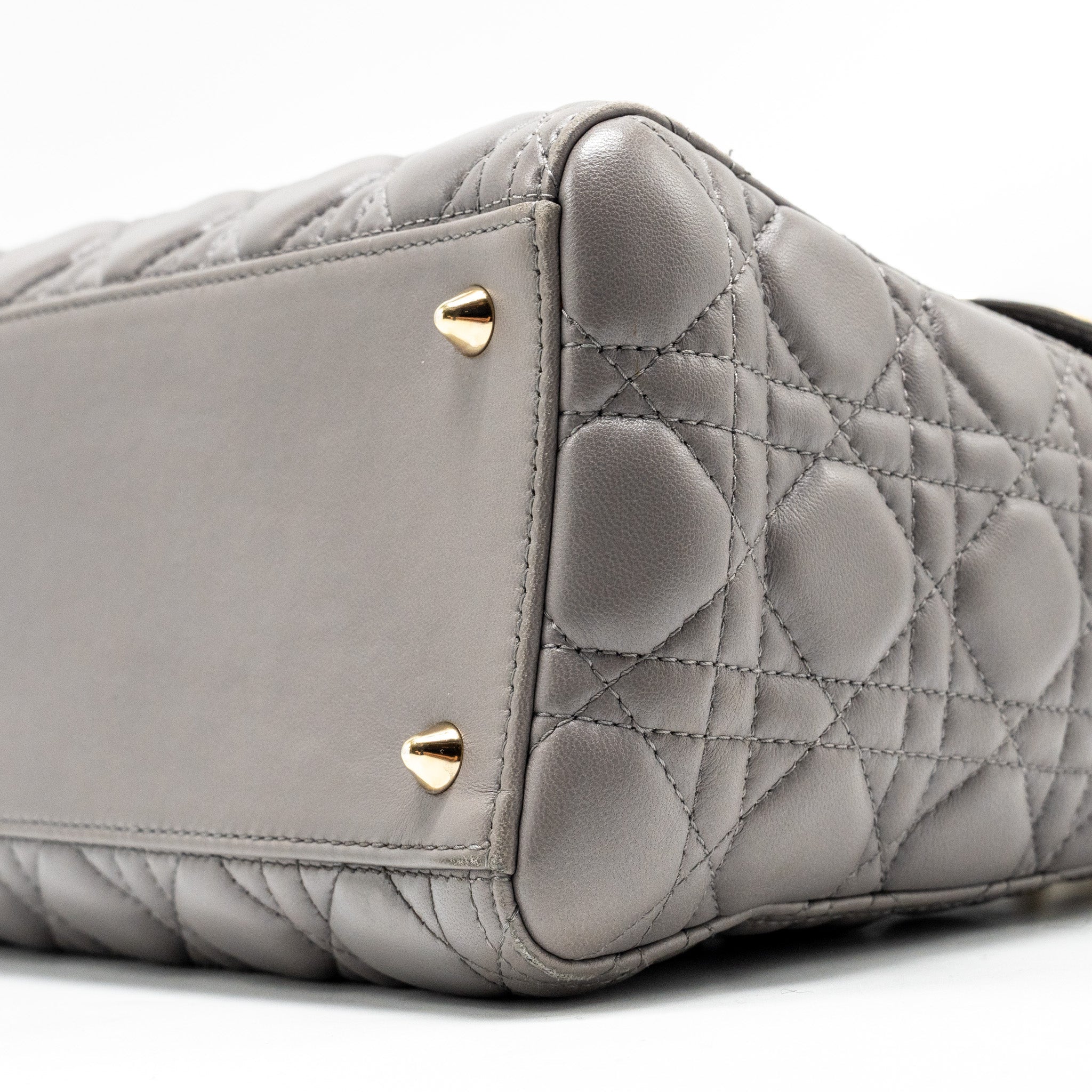 dior-medium-lady-dior-lambskin-grey-lghw-2