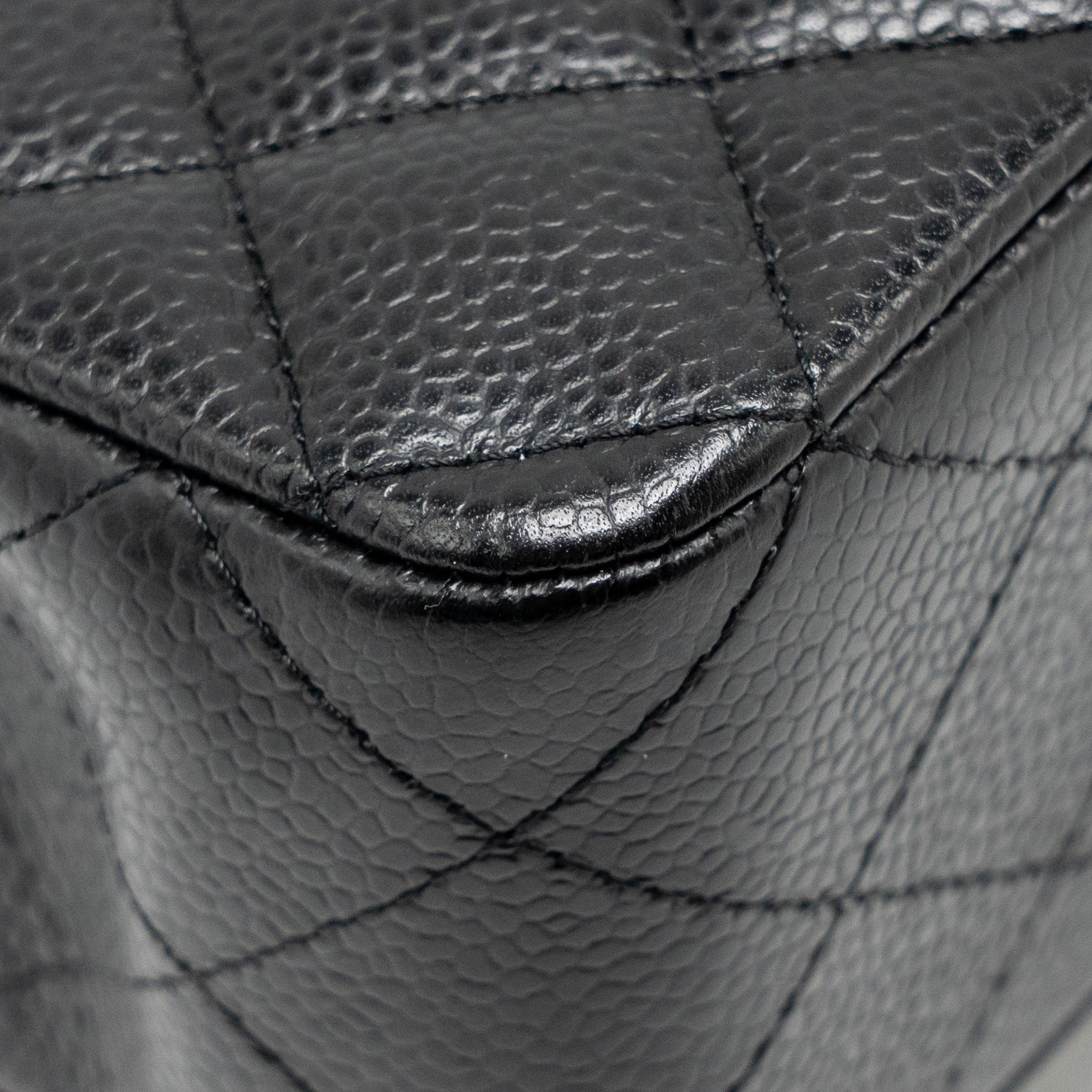 chanel-medium-classic-double-flap-bag-caviar-black-ghw-31
