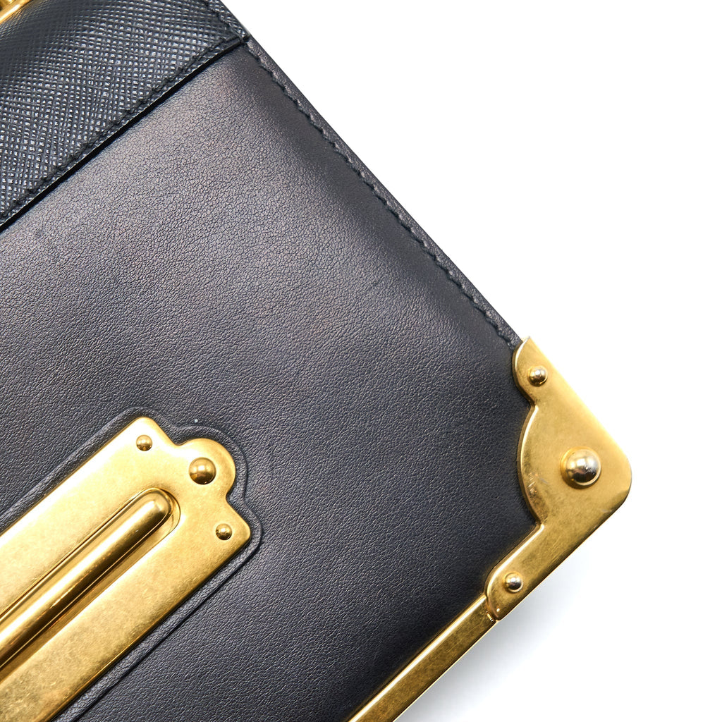 prada-cashier-crossbody-bag-leather-black-ghw